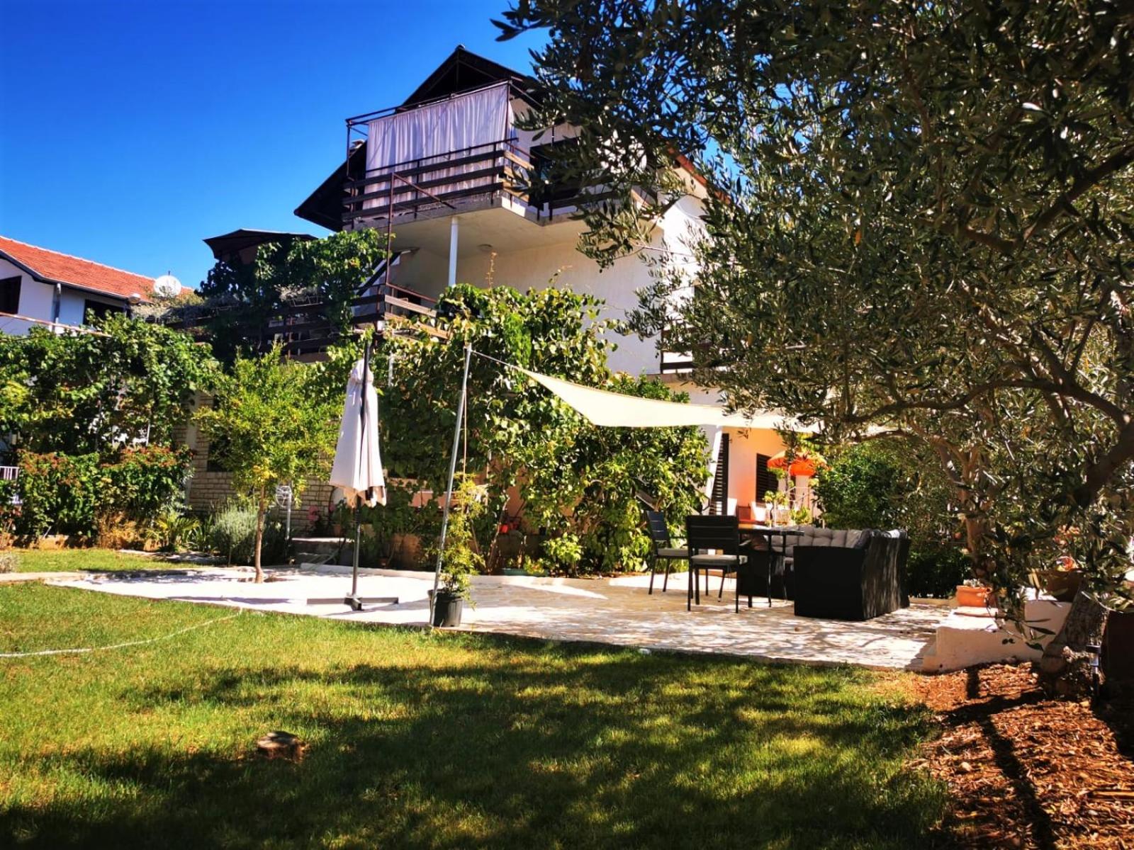 Holiday at Mare view 3