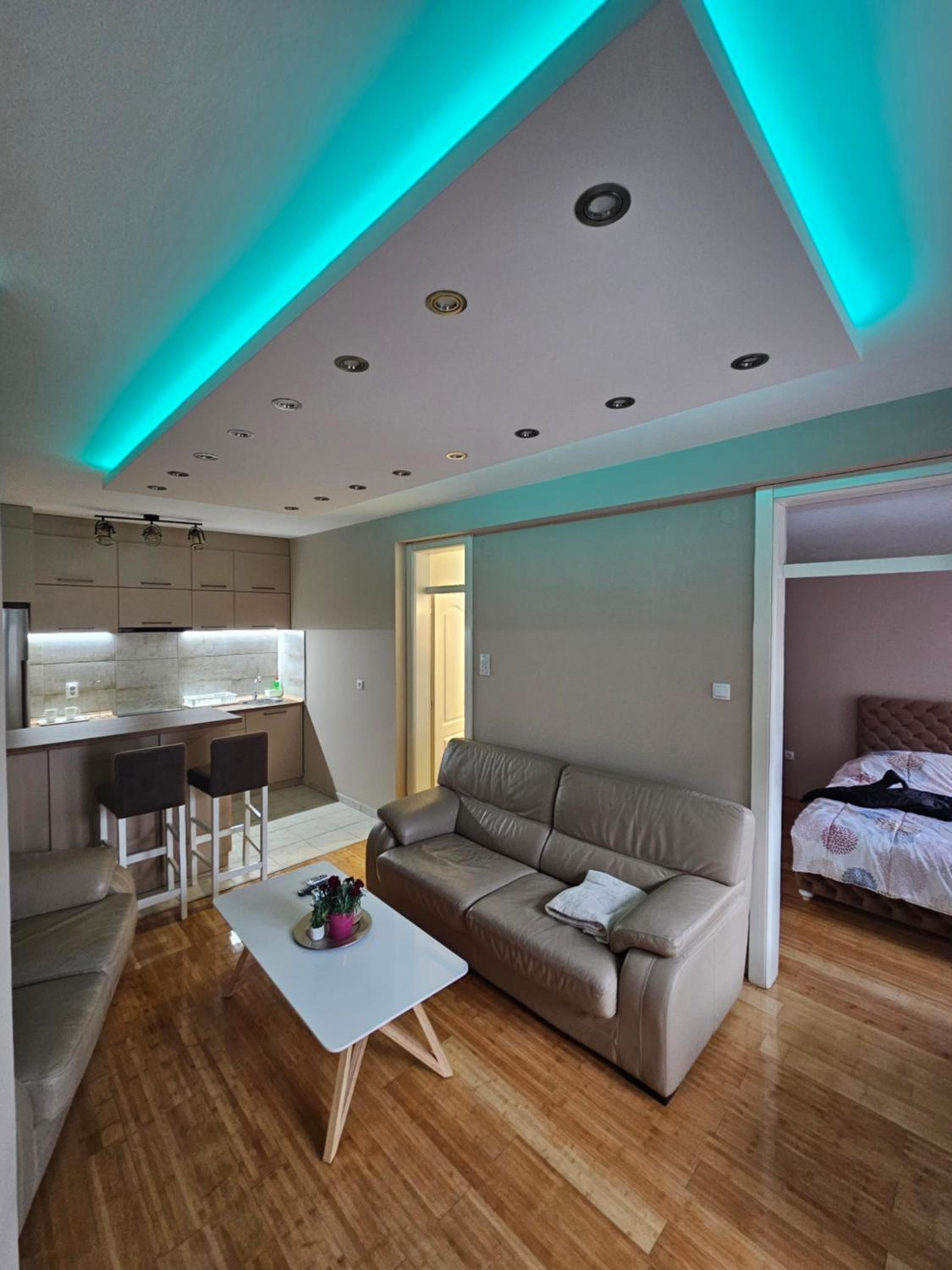 Centar Lux Apartment - FREE private parking view 5
