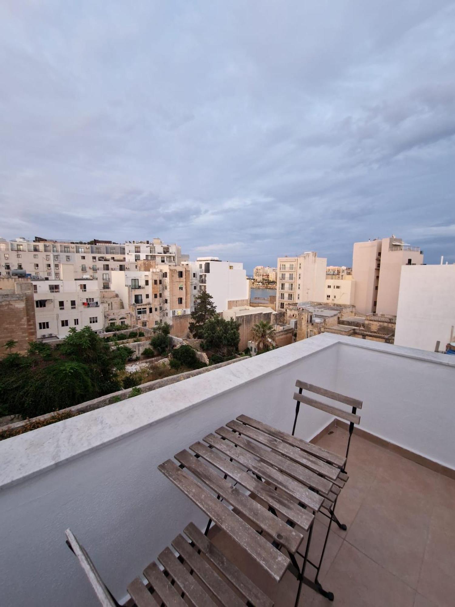 The Caves Apartments photo 3