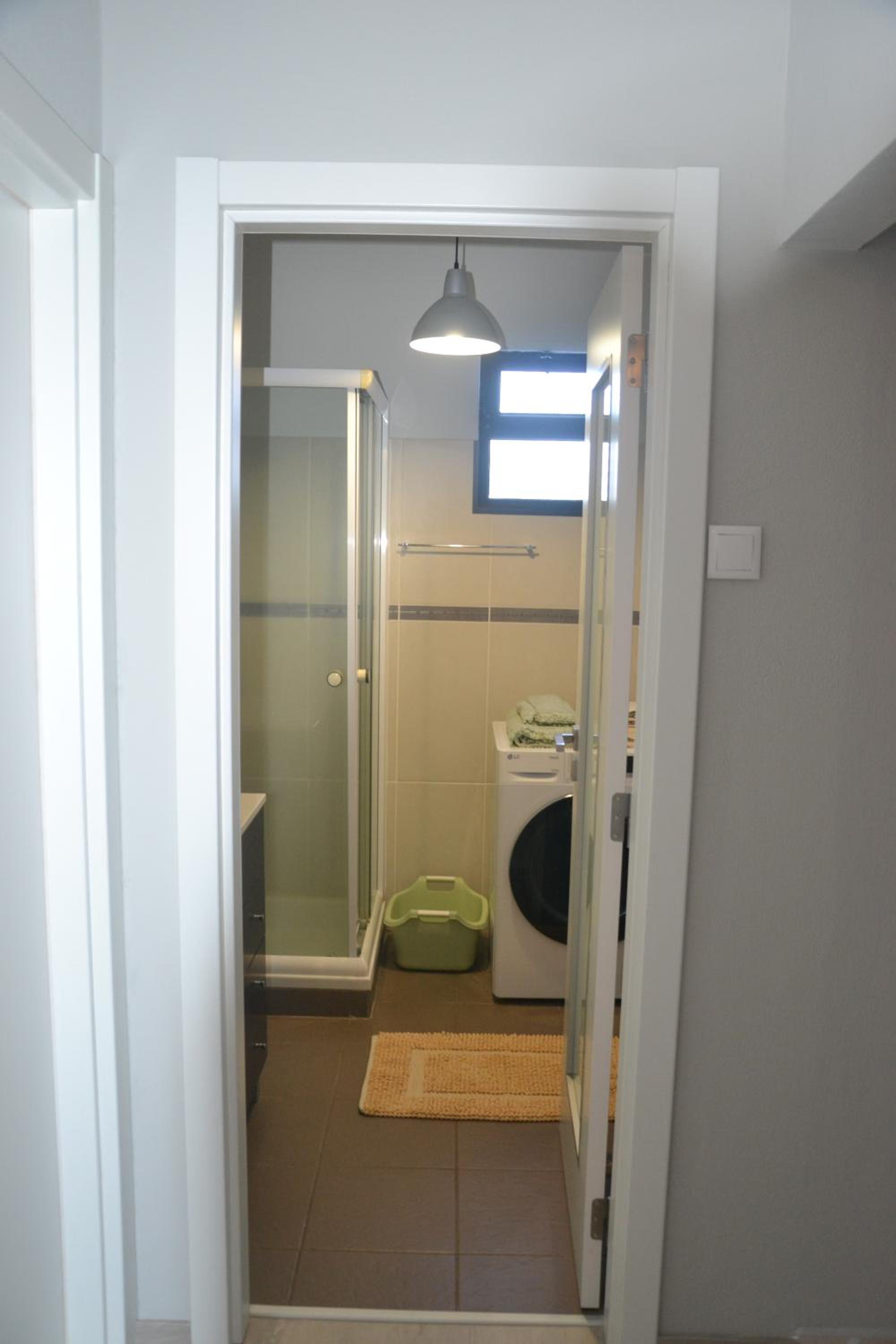 Photo 48