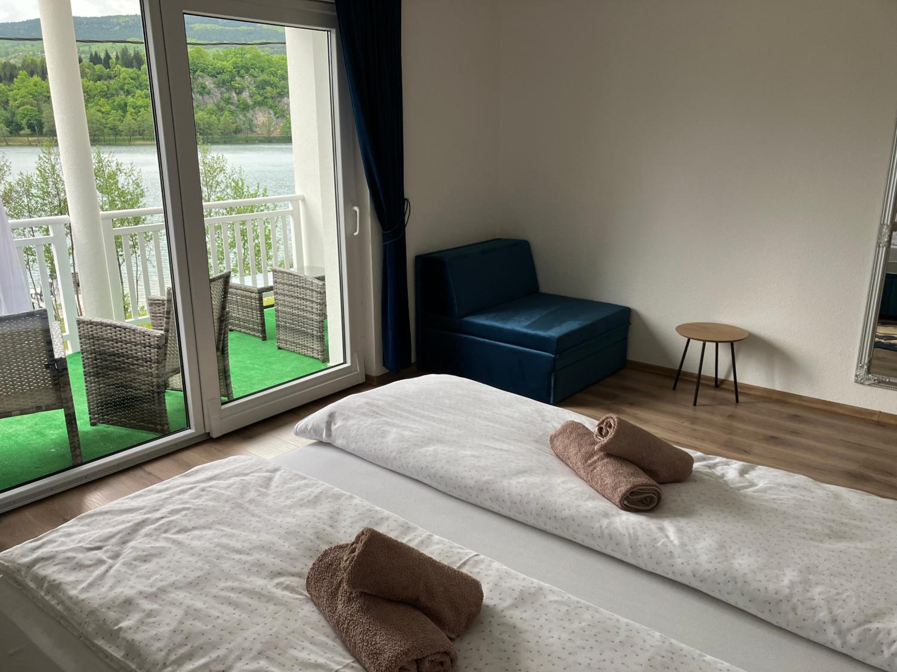 Villa Pliva Lake Jajce view 5