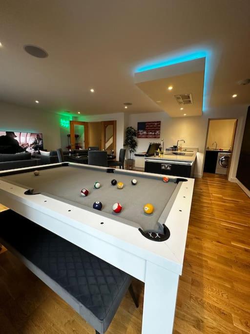 Stunning & Fun 4 bed home in the heart of Brighton view 3