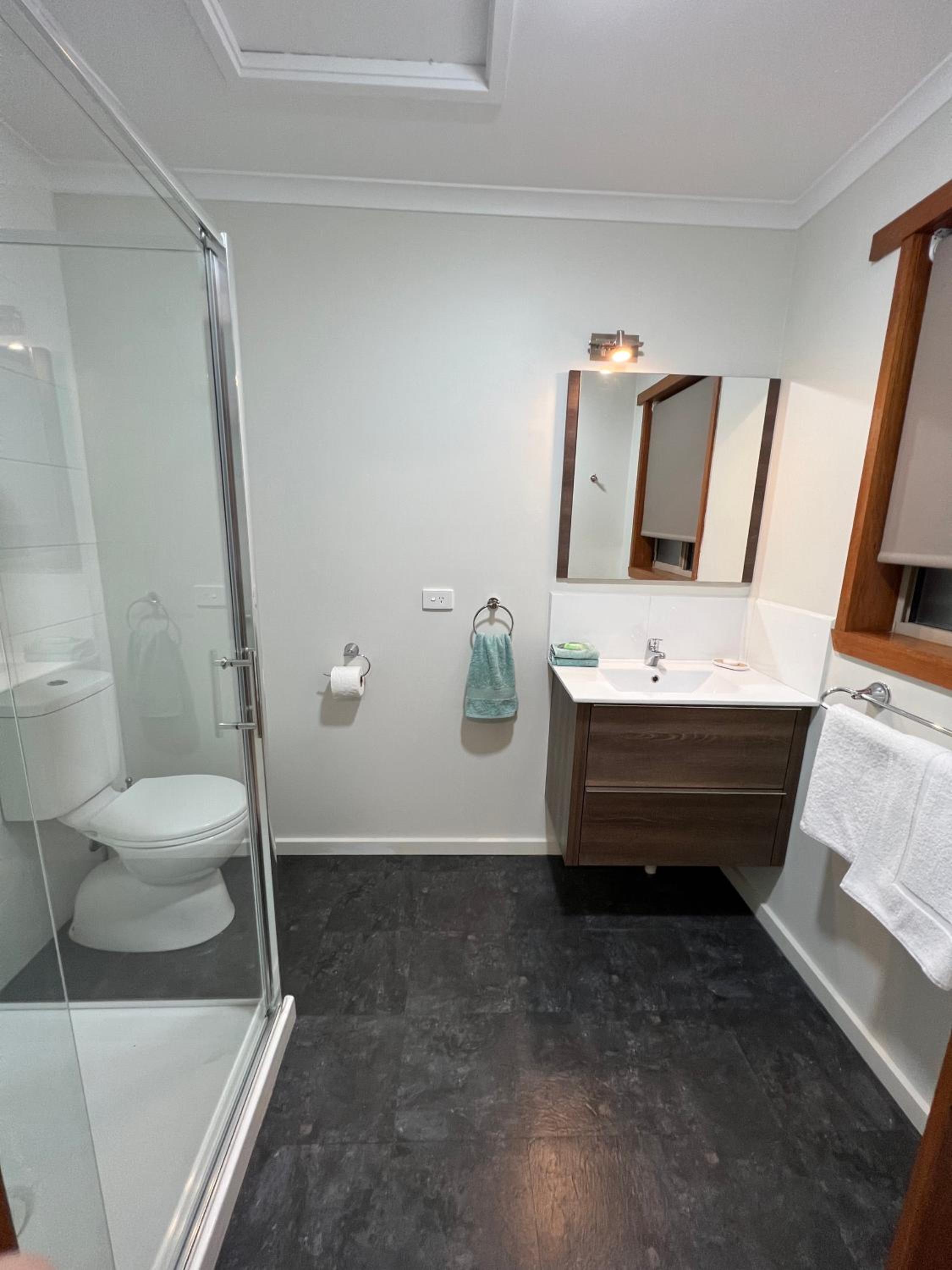 Greenways Holiday Units