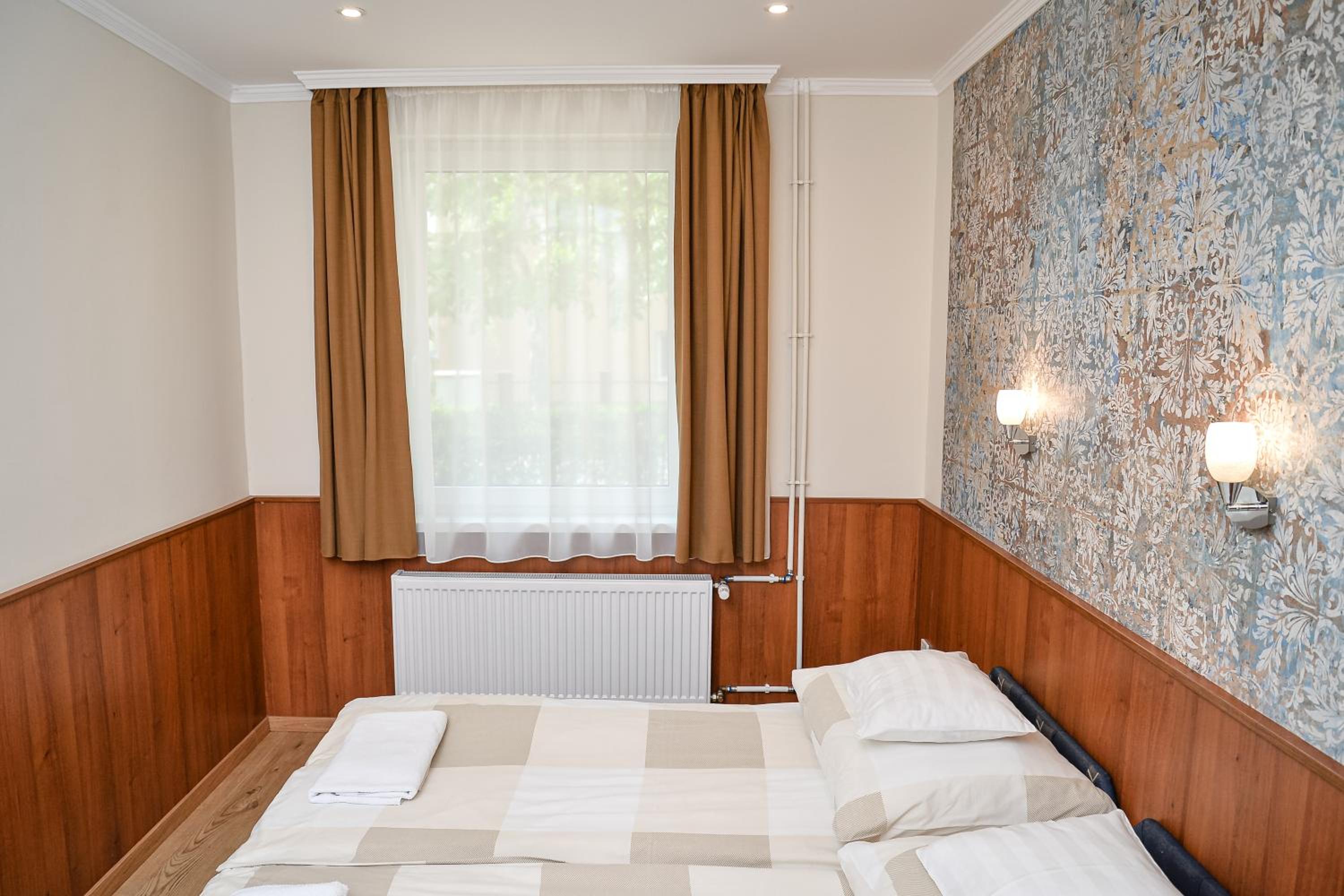 Média Apartmanház