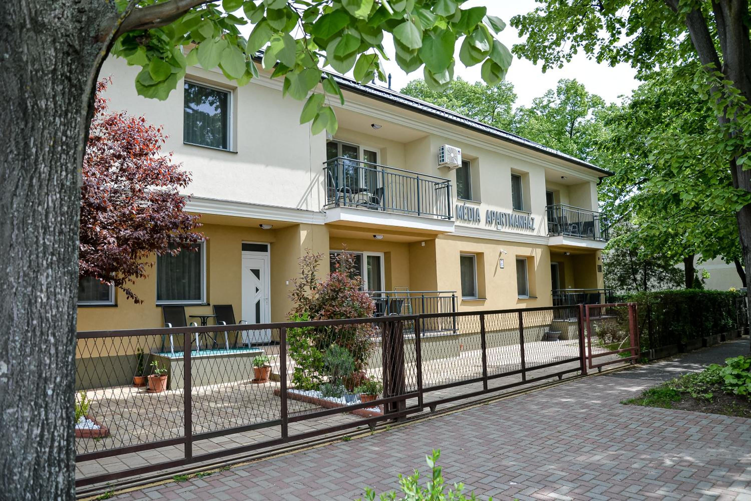 Média Apartmanház