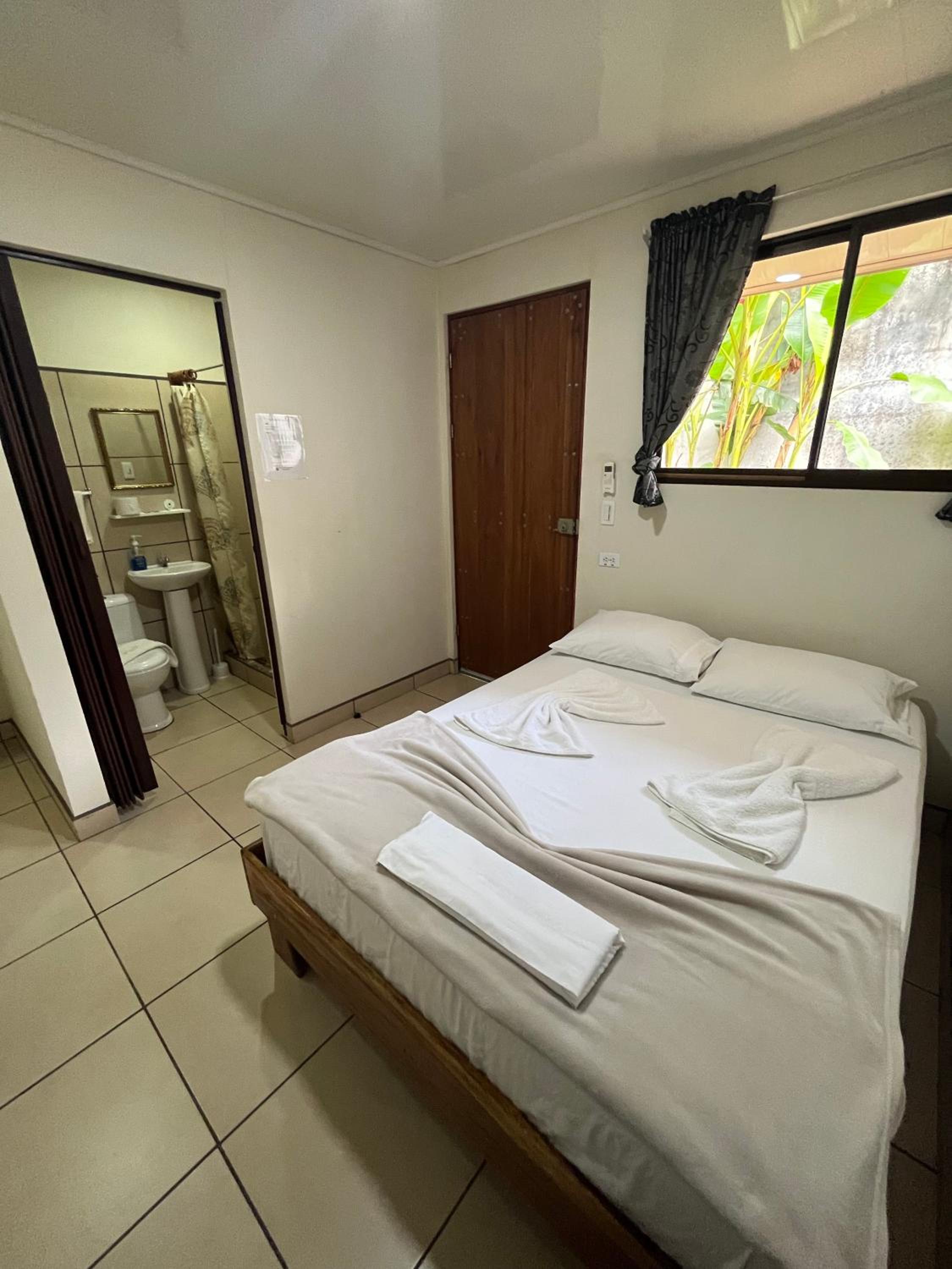 Le Petit Hotel