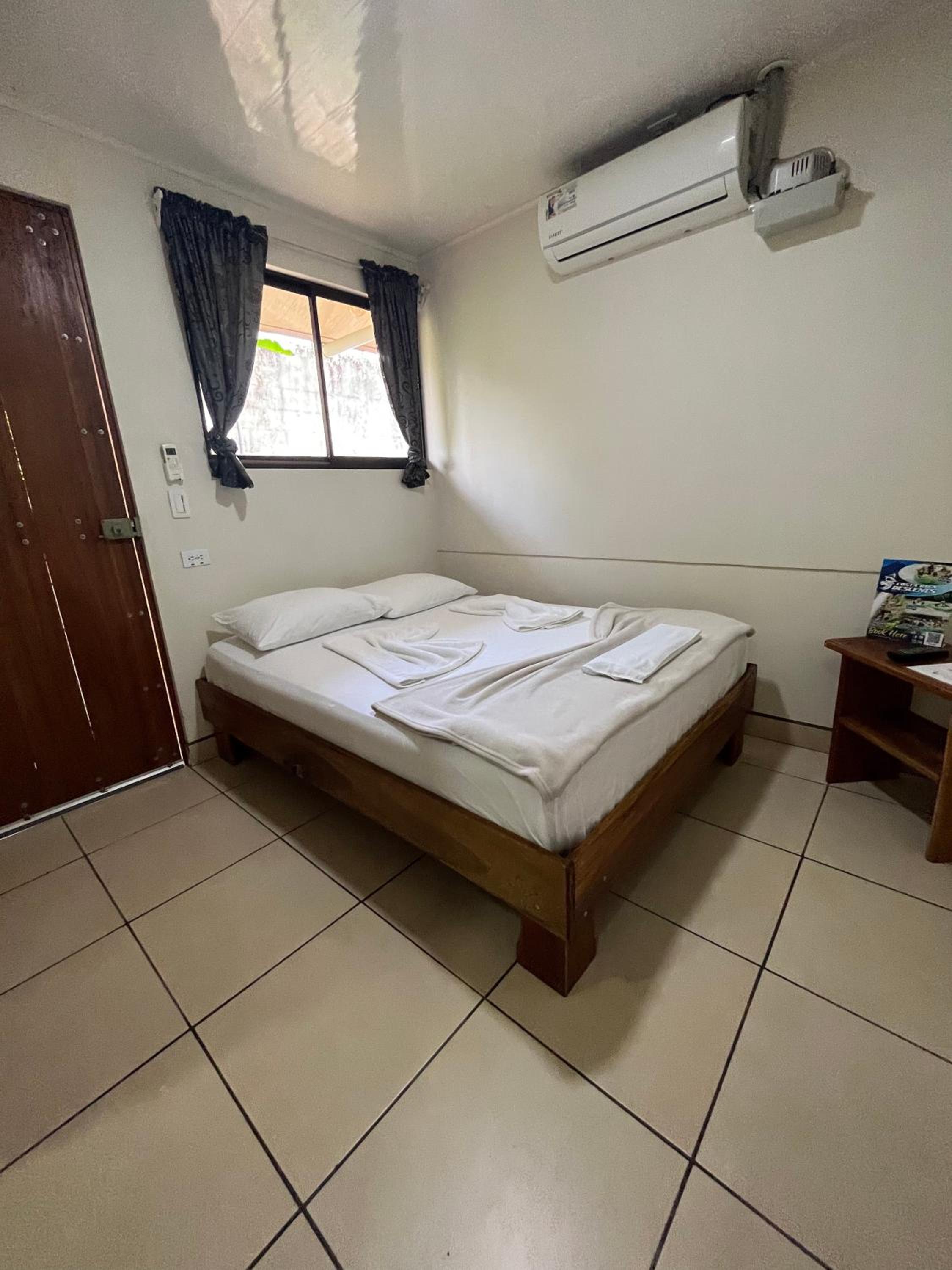Le Petit Hotel