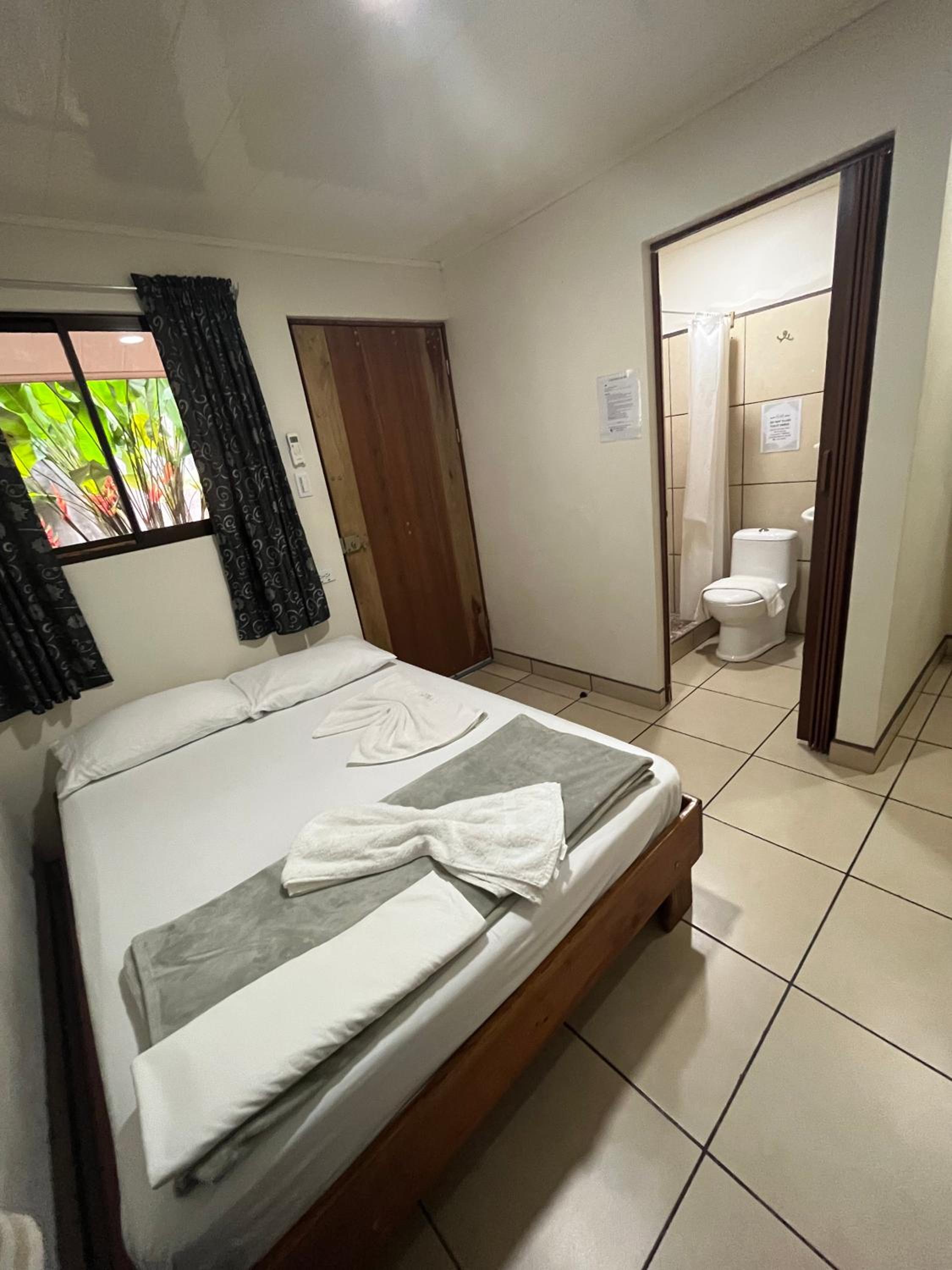 Le Petit Hotel