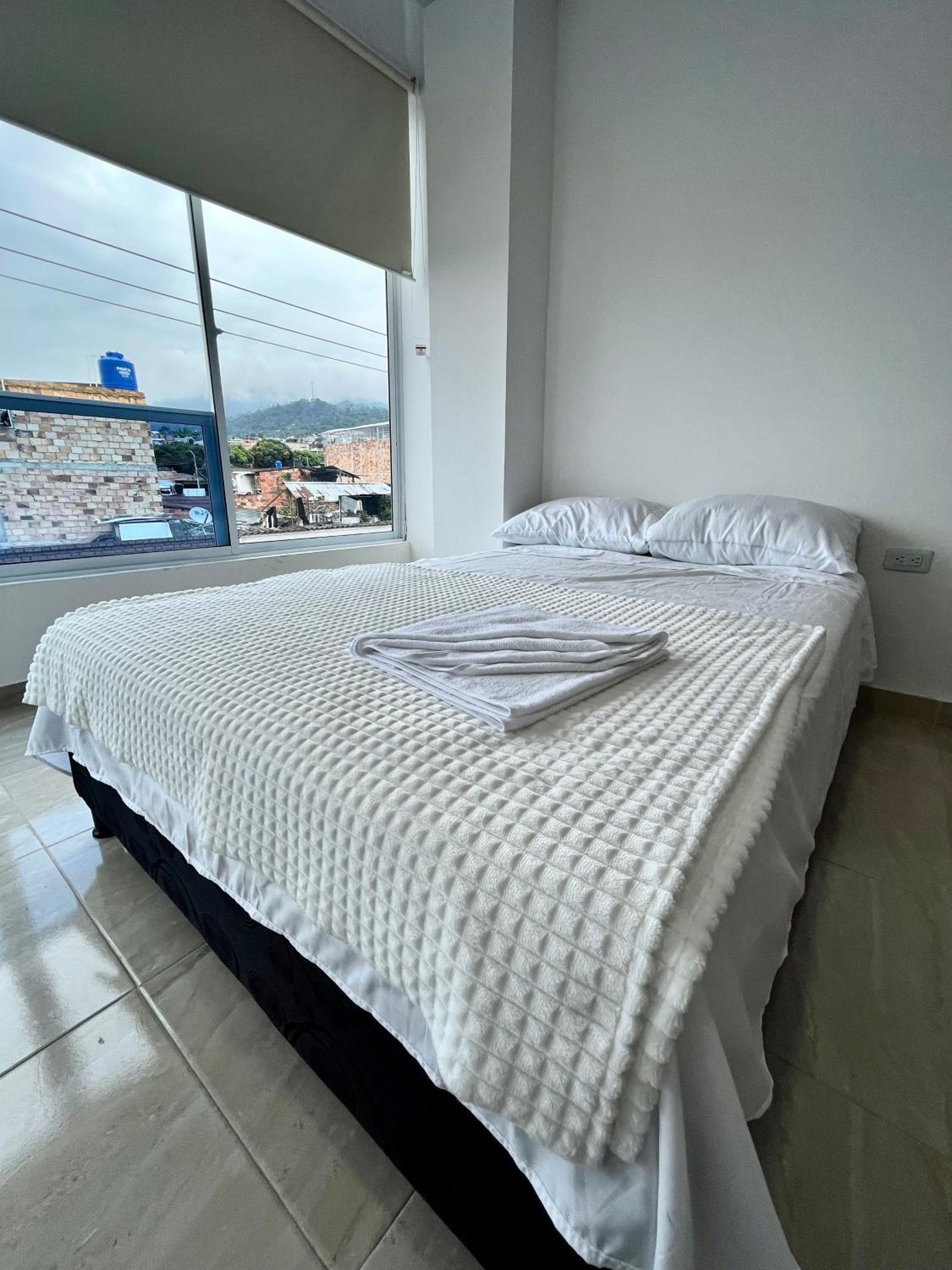 APARTAMENTO FULL HOUSE con BALCON