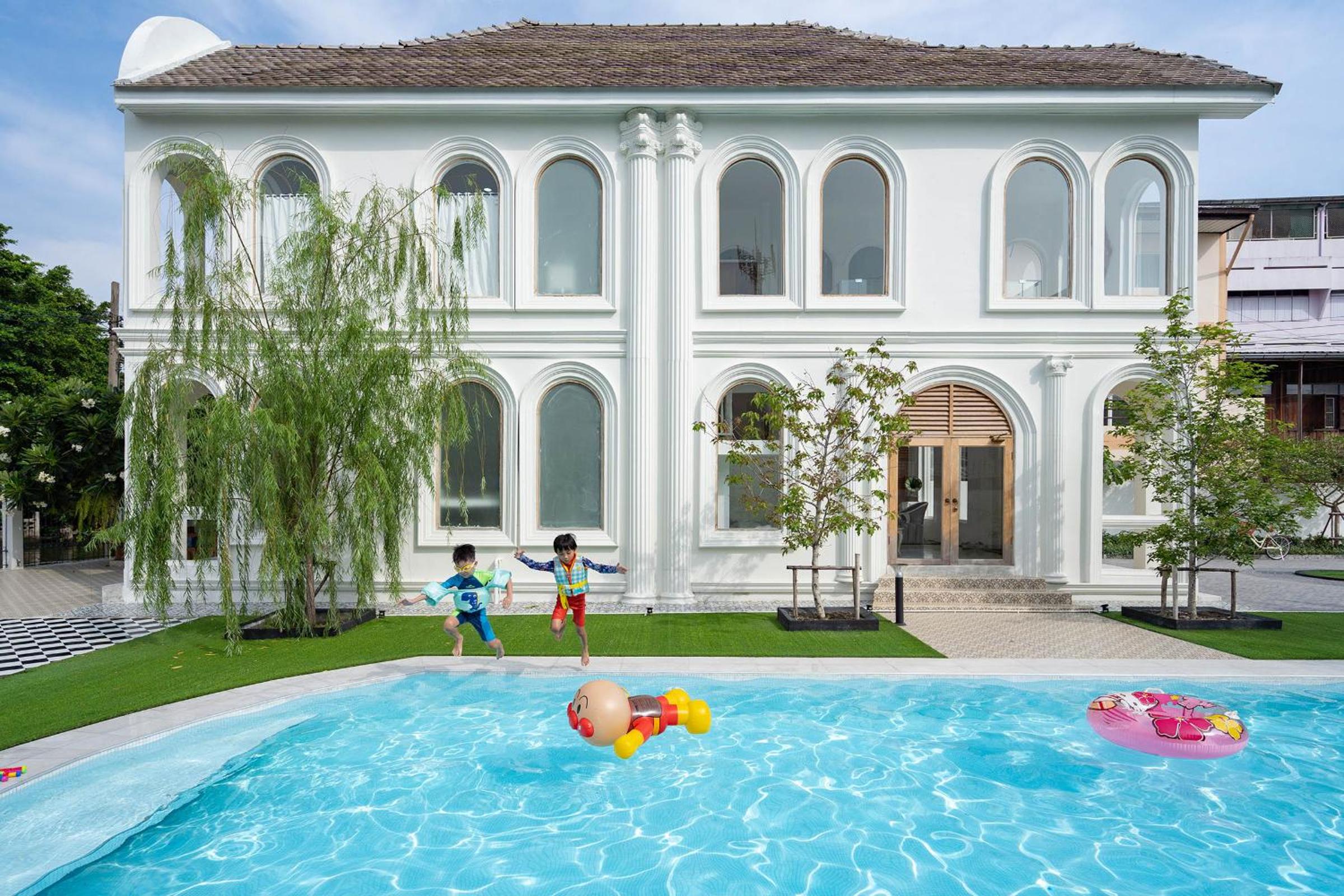 Arpo Pool Villa Riverside Bangkok
