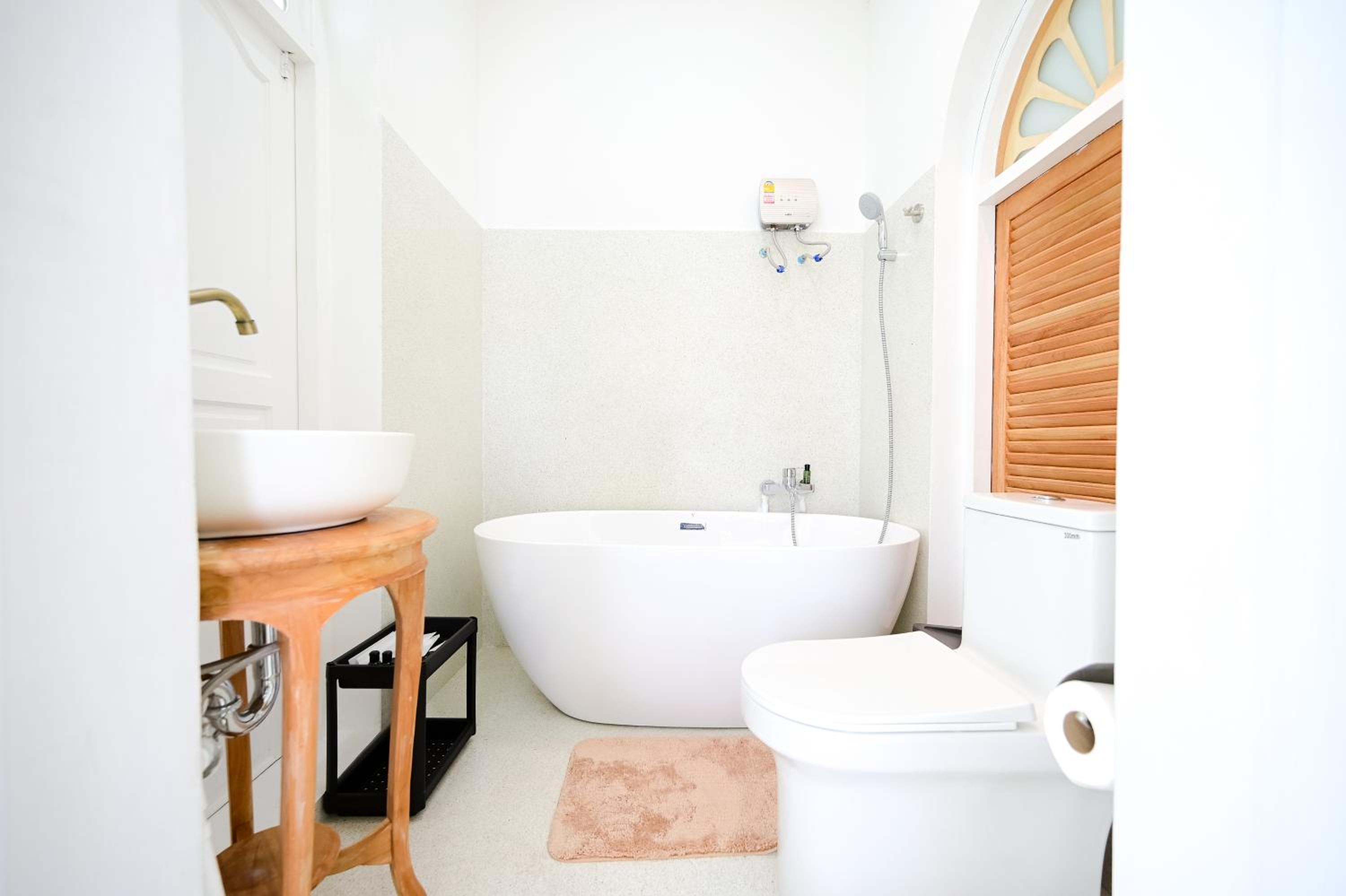 Arpo Pool Villa Riverside Bangkok