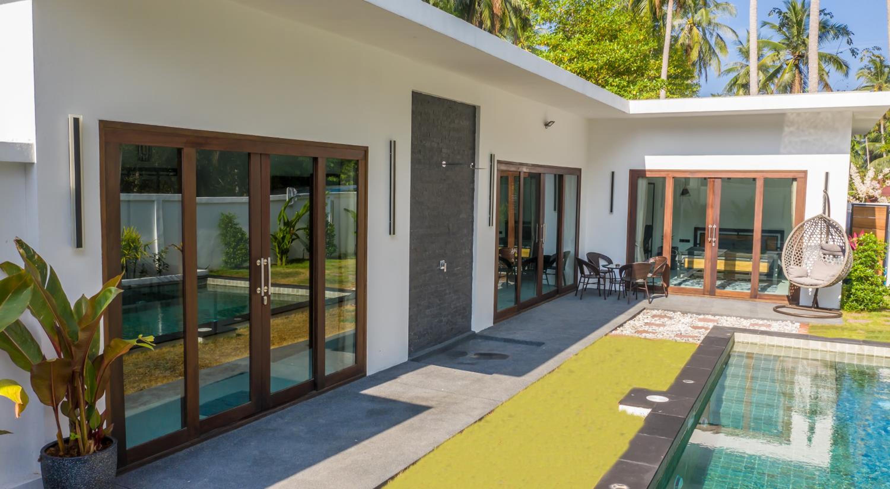 Ozzy villa phangan