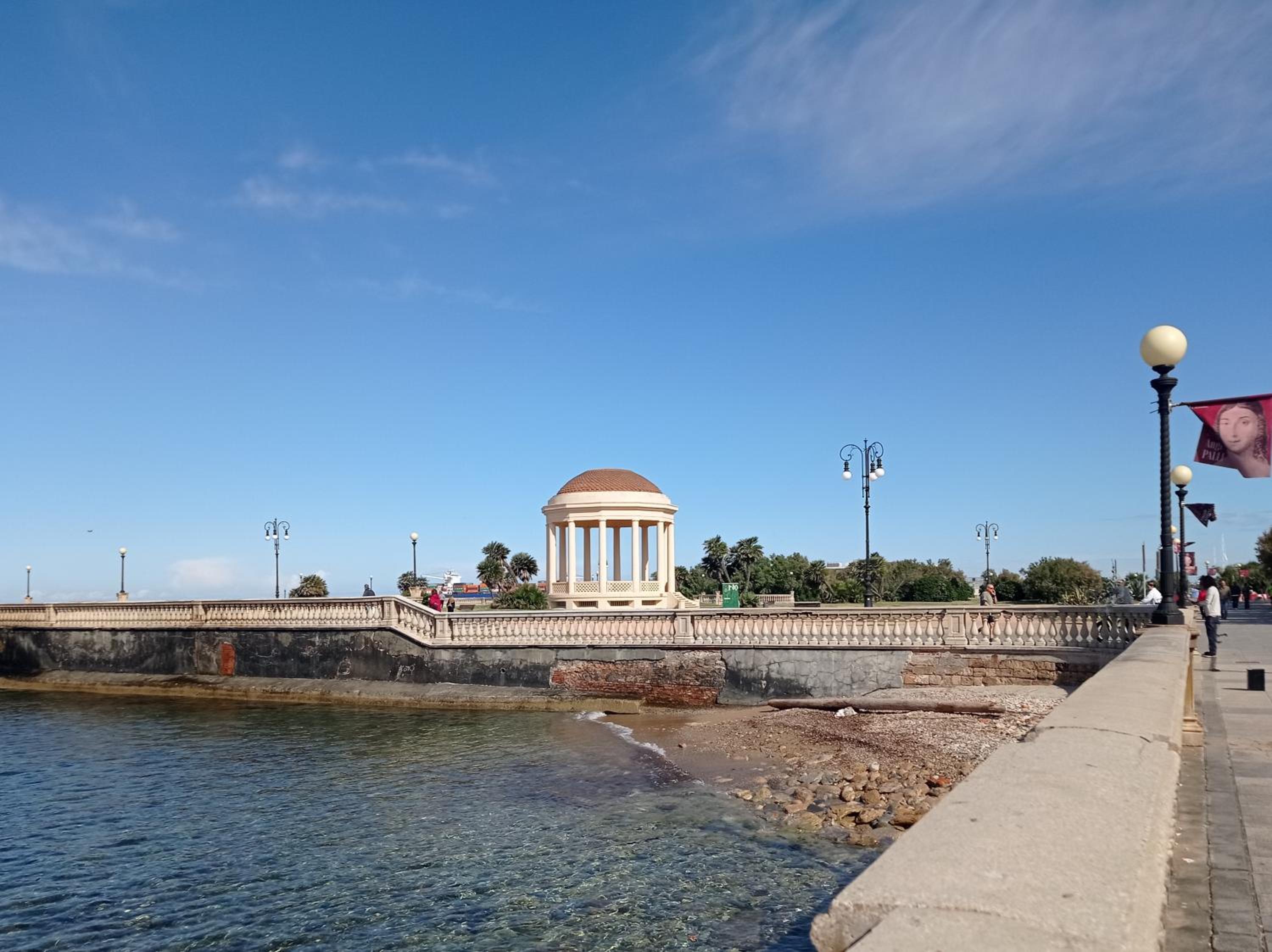 Appartamento con incantevole vista mare