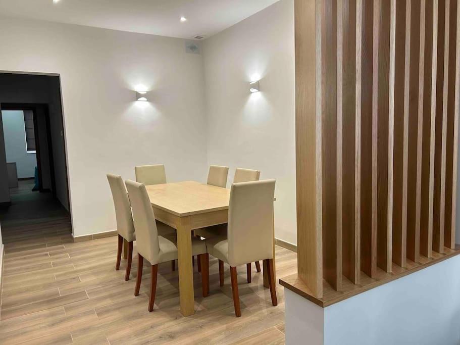 A flat in the heart of bugibba photo 2