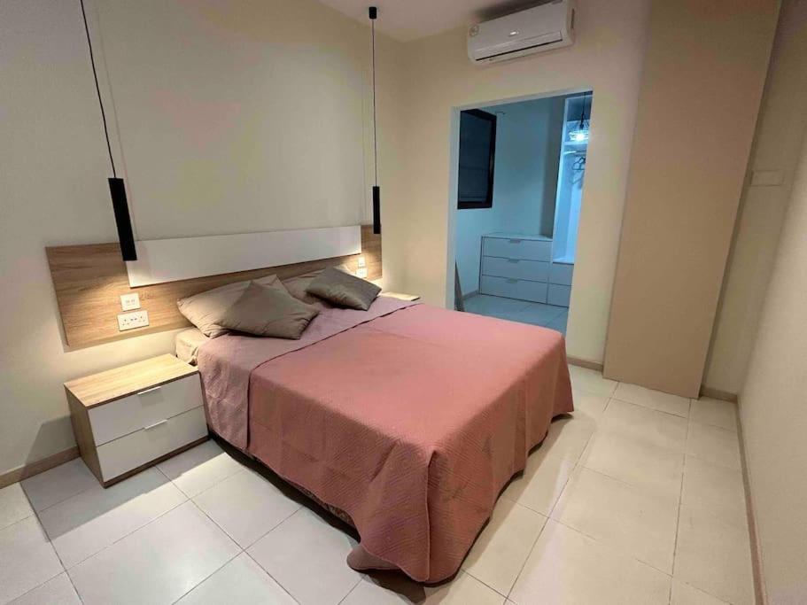 A flat in the heart of bugibba photo 4