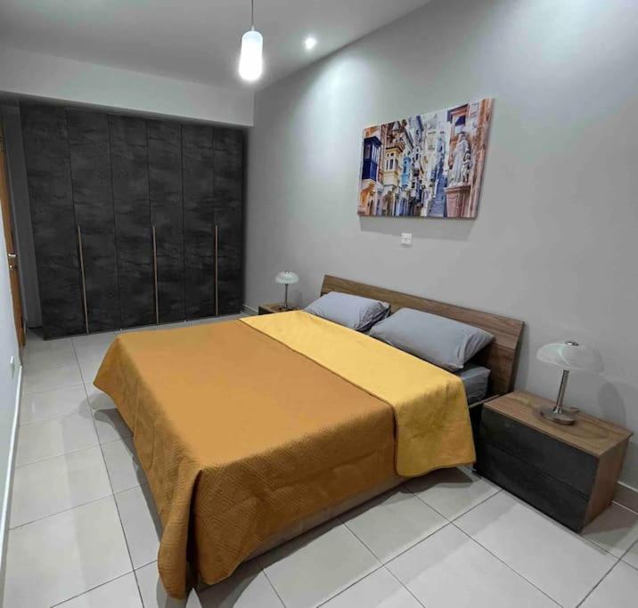 A flat in the heart of bugibba photo 5