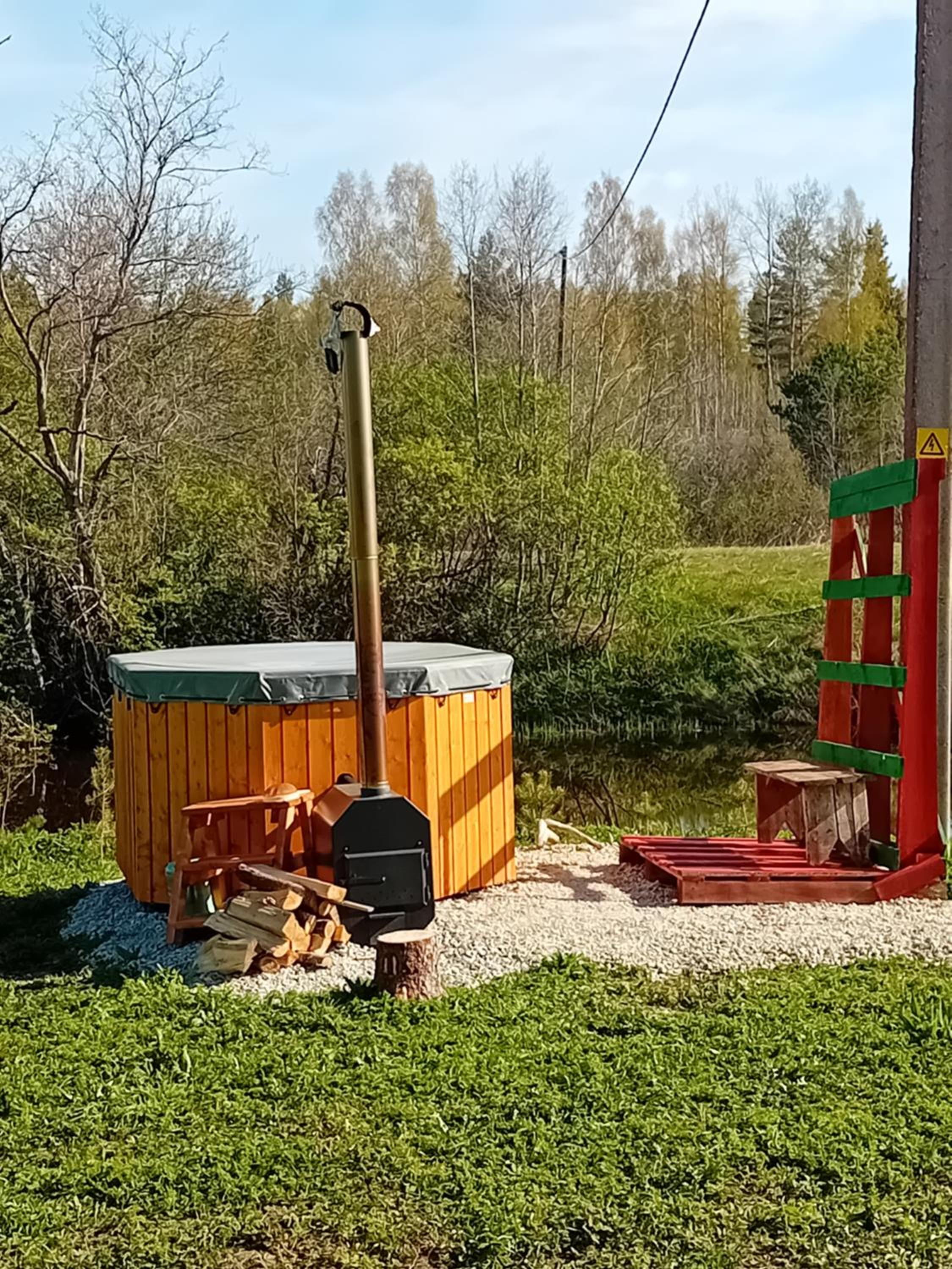 OÜ Jöeääre majutus.