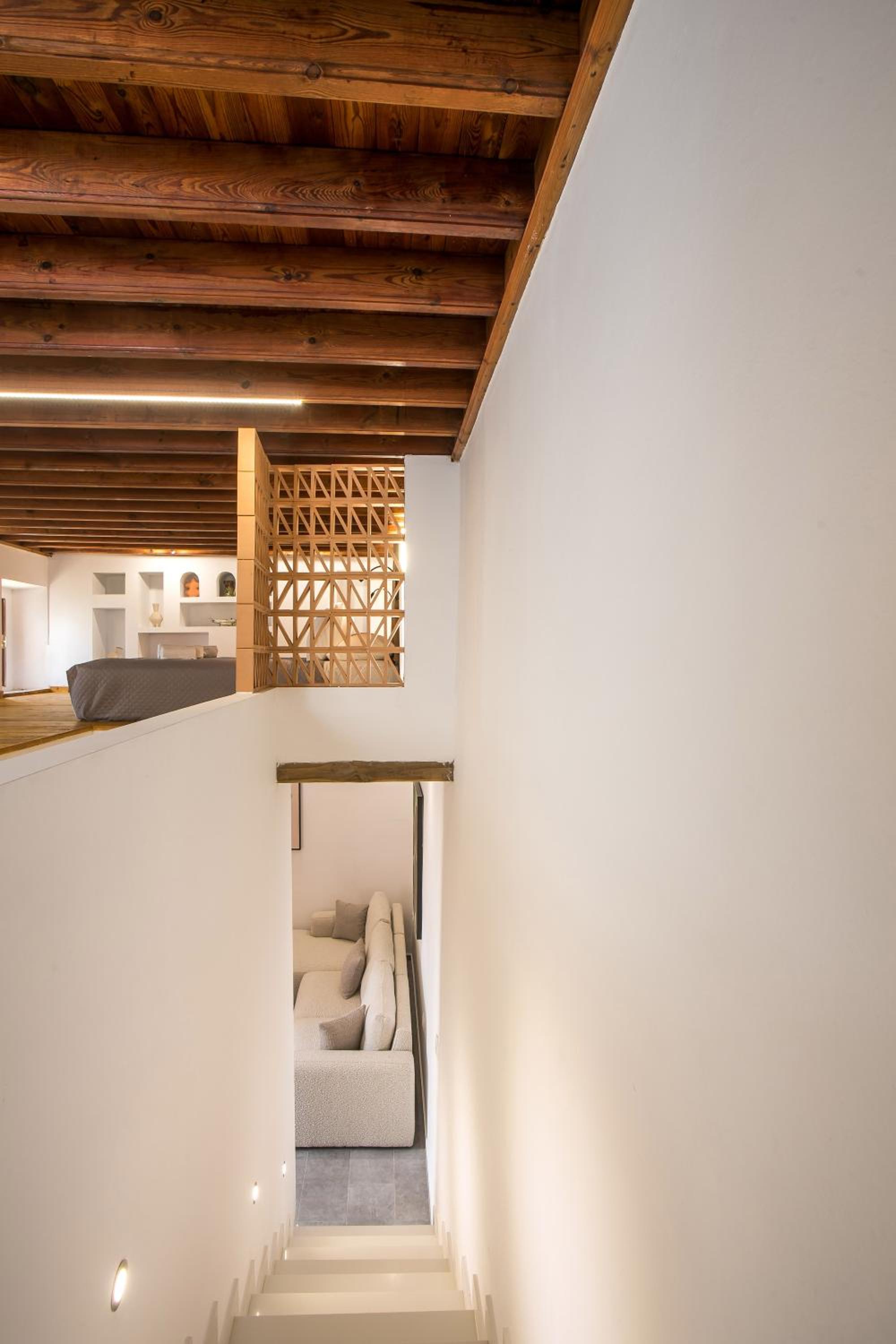 Pera houses 2-bedroom in the center of Lindos