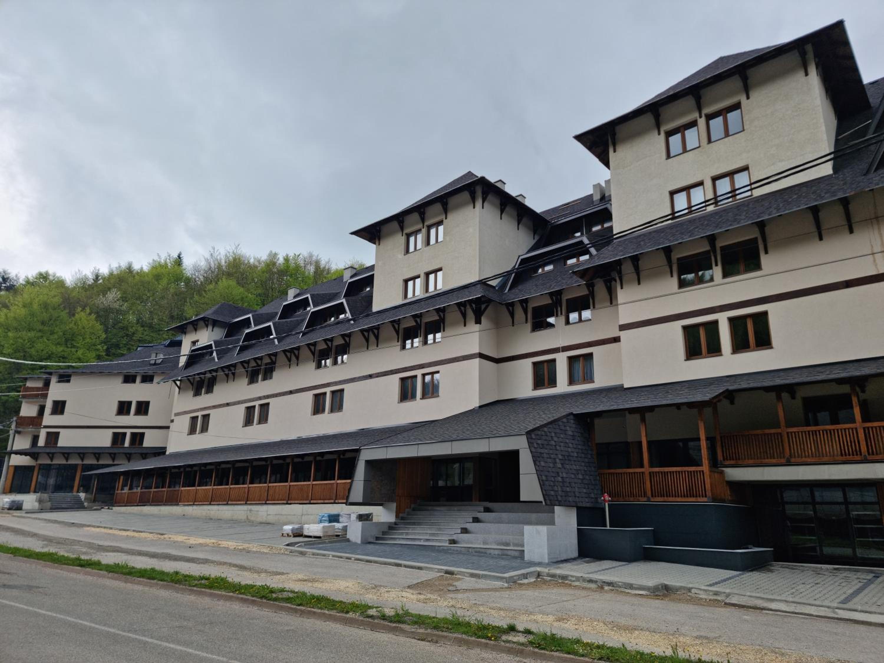 Apartman "PUZZLE" Bela Reka, Brzeće view 5