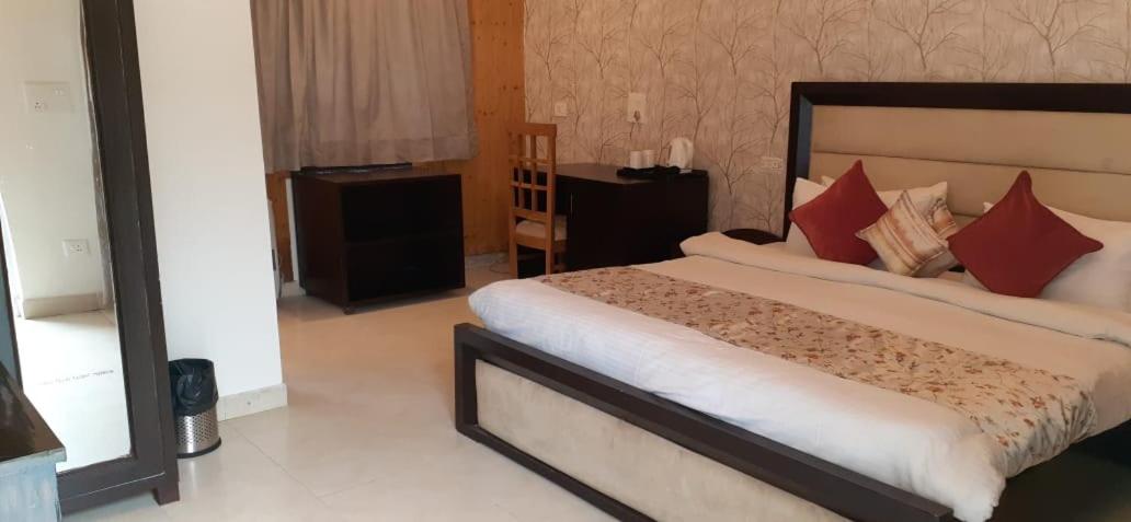 Four Banyans Spirit & Nature Resort view 2