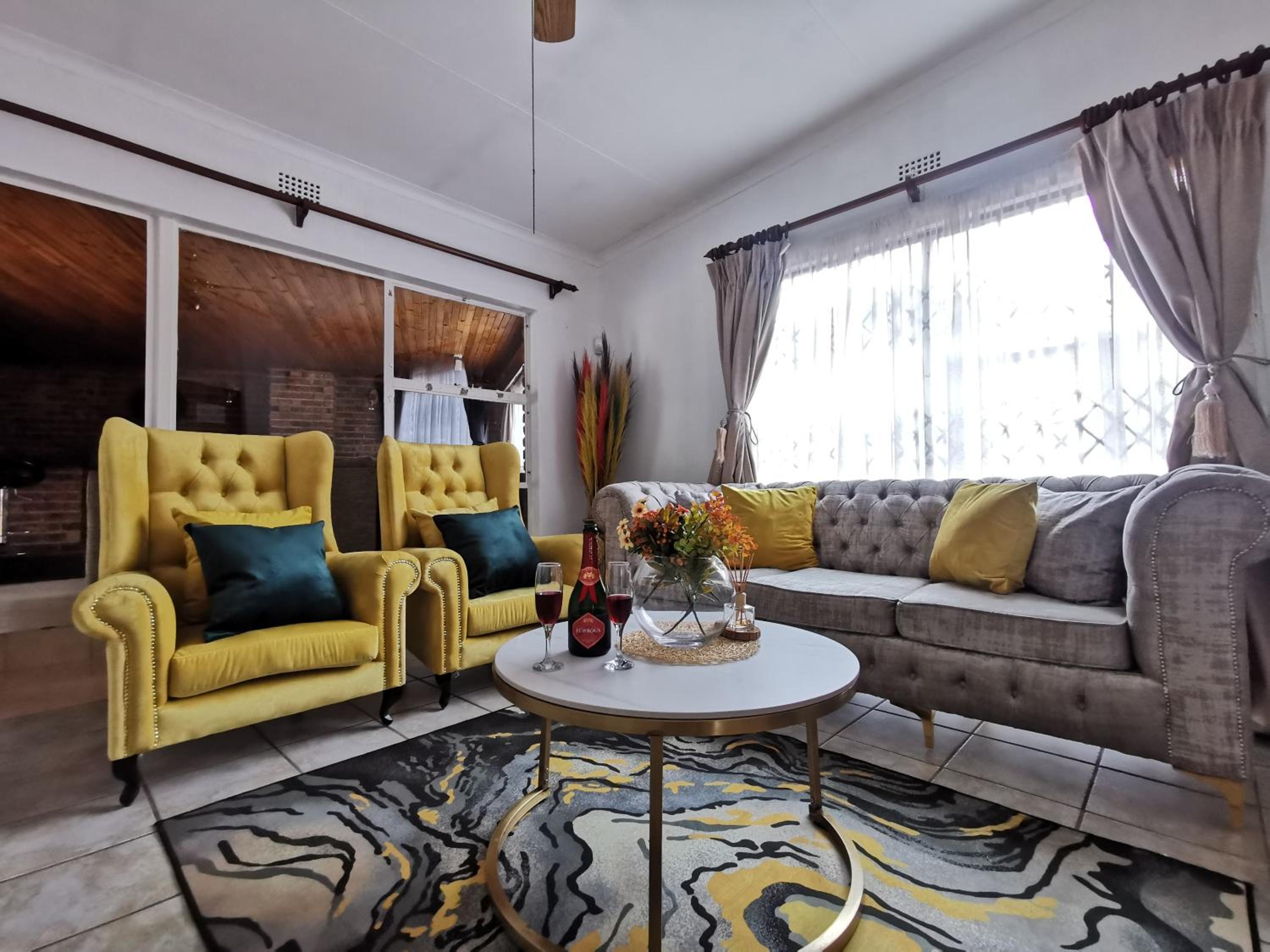 Stunning 2 Bedrooms and 2 Bathroom No loadshedding