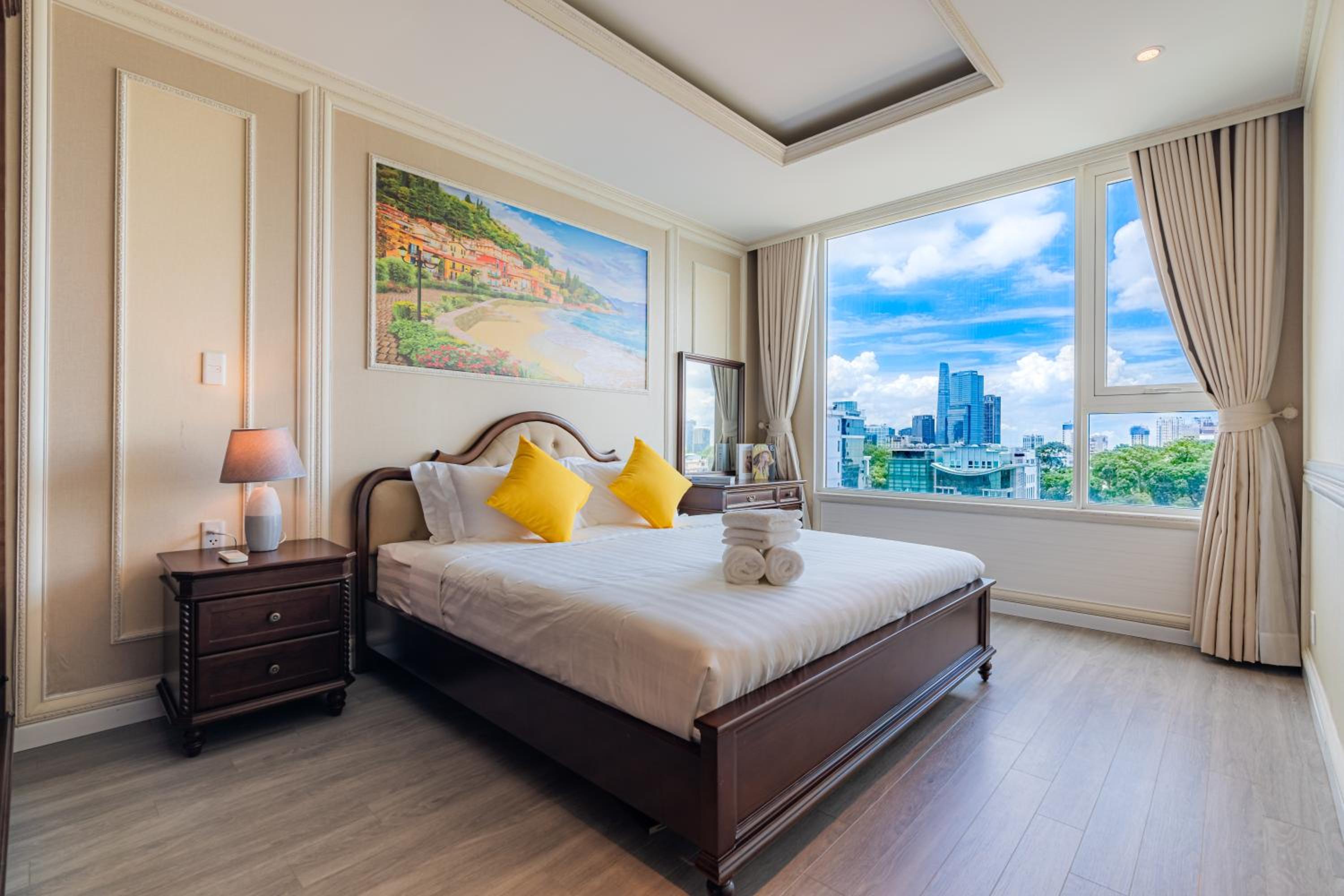 Léman Luxury Apartment District 3 HCMC