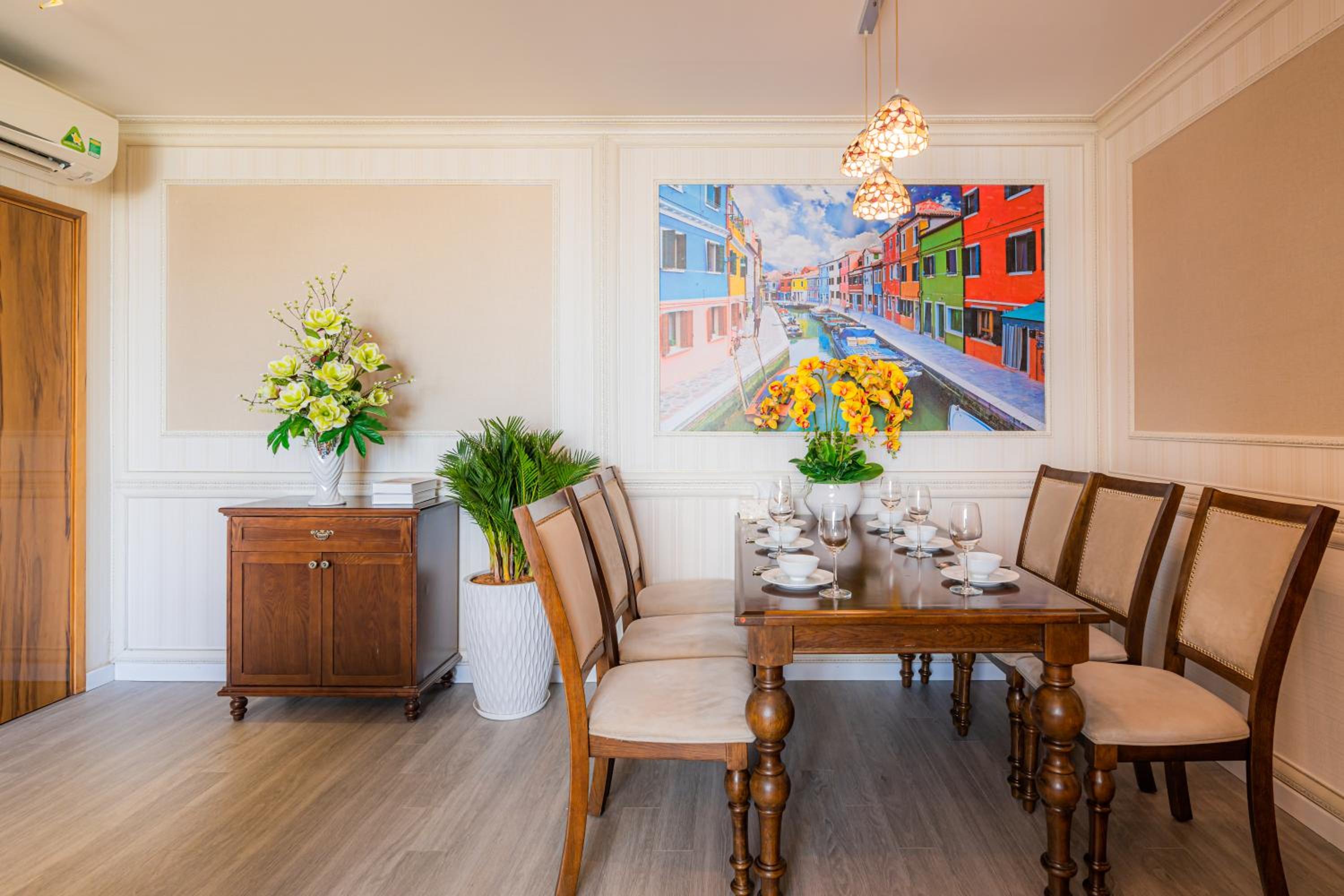 Léman Luxury Apartment District 3 HCMC