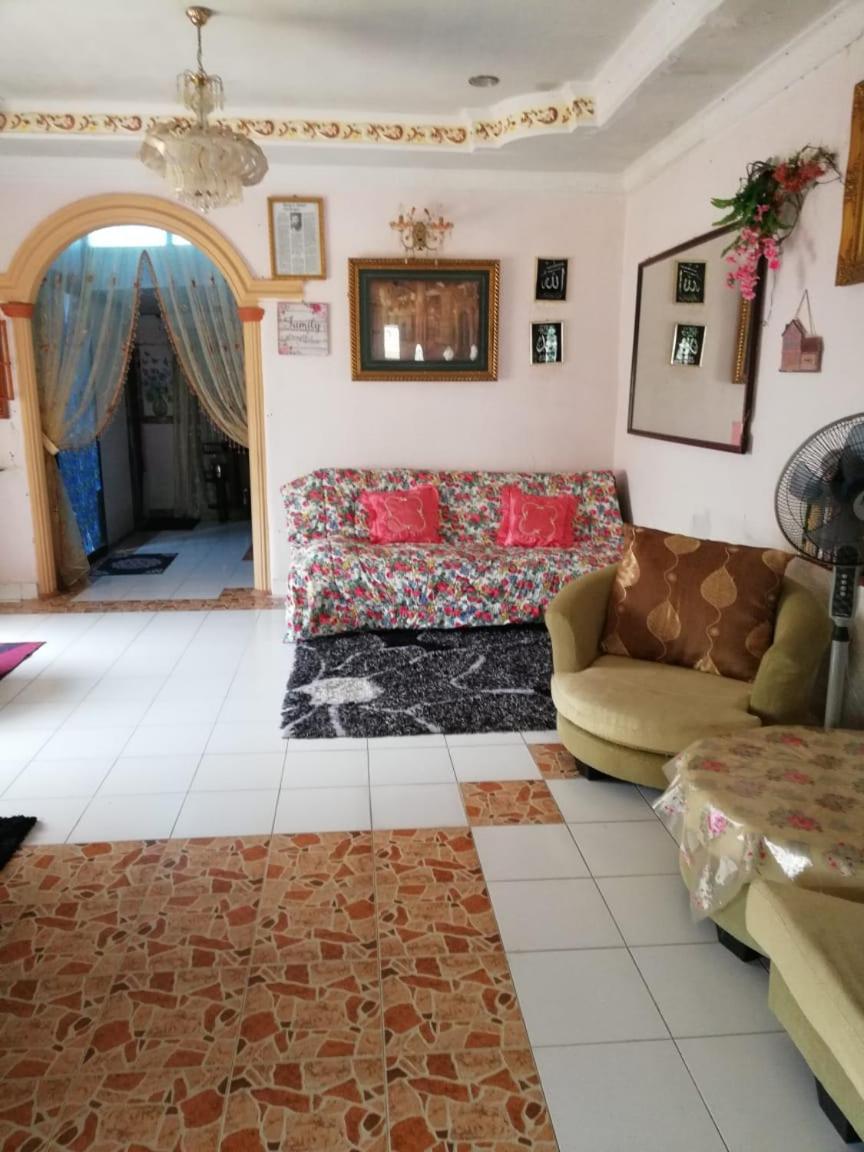 Love homestay CT view 3