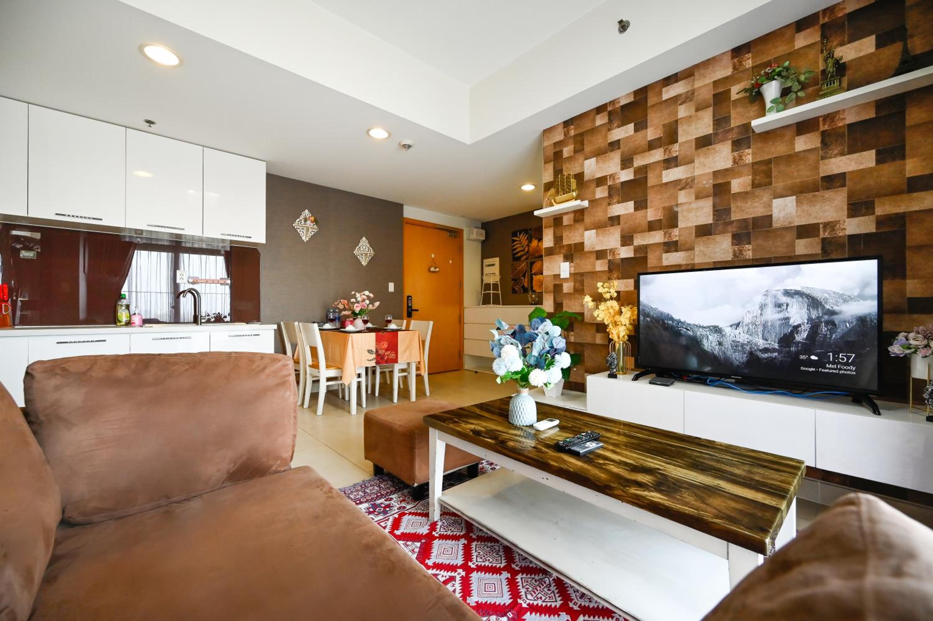 Landmark View 2 bedrooms condo in T1 Masteri Thao Dien, Fully Furnished With Full Amenities