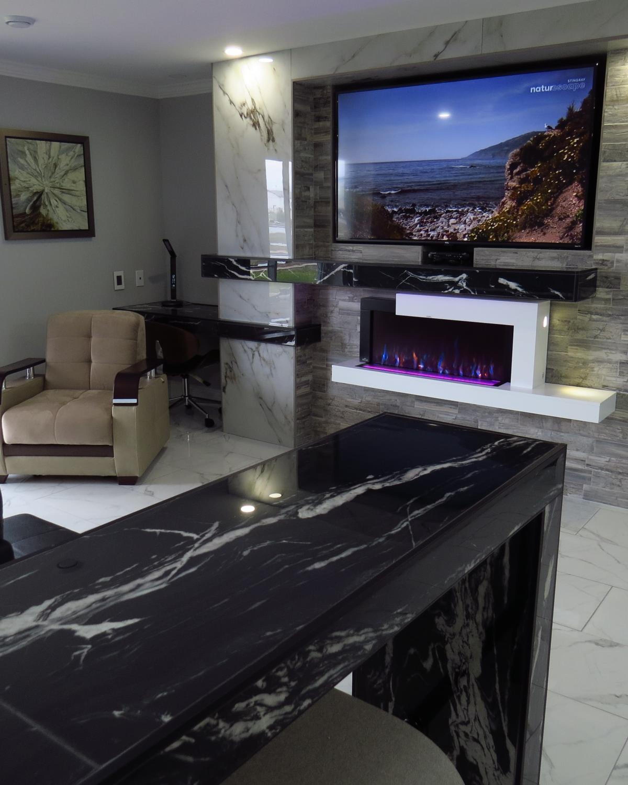 Dockside Suites