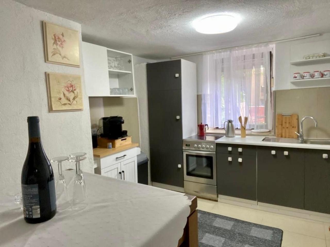 Ferienhaus Dakaj - Einfamilienhaus
