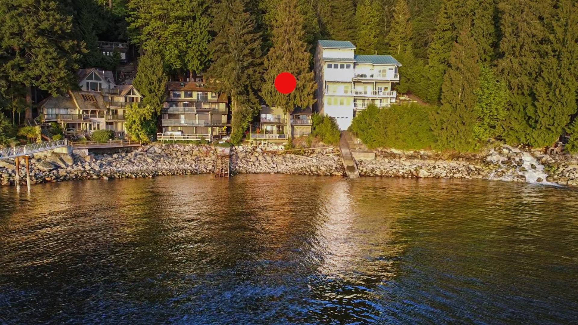 SALT COTTAGE Waterfront Guest House with Superb Views