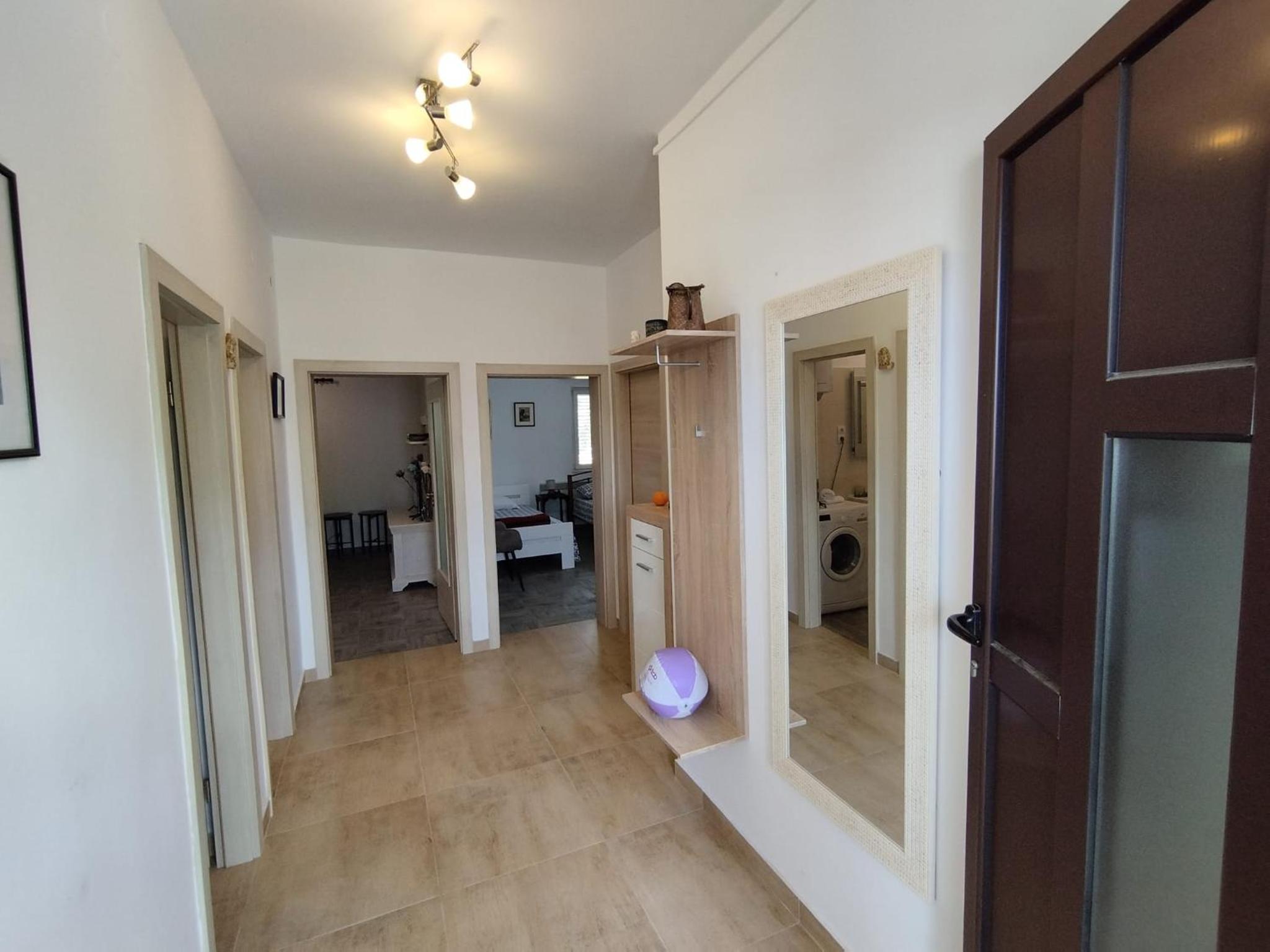 Apartman Mirna