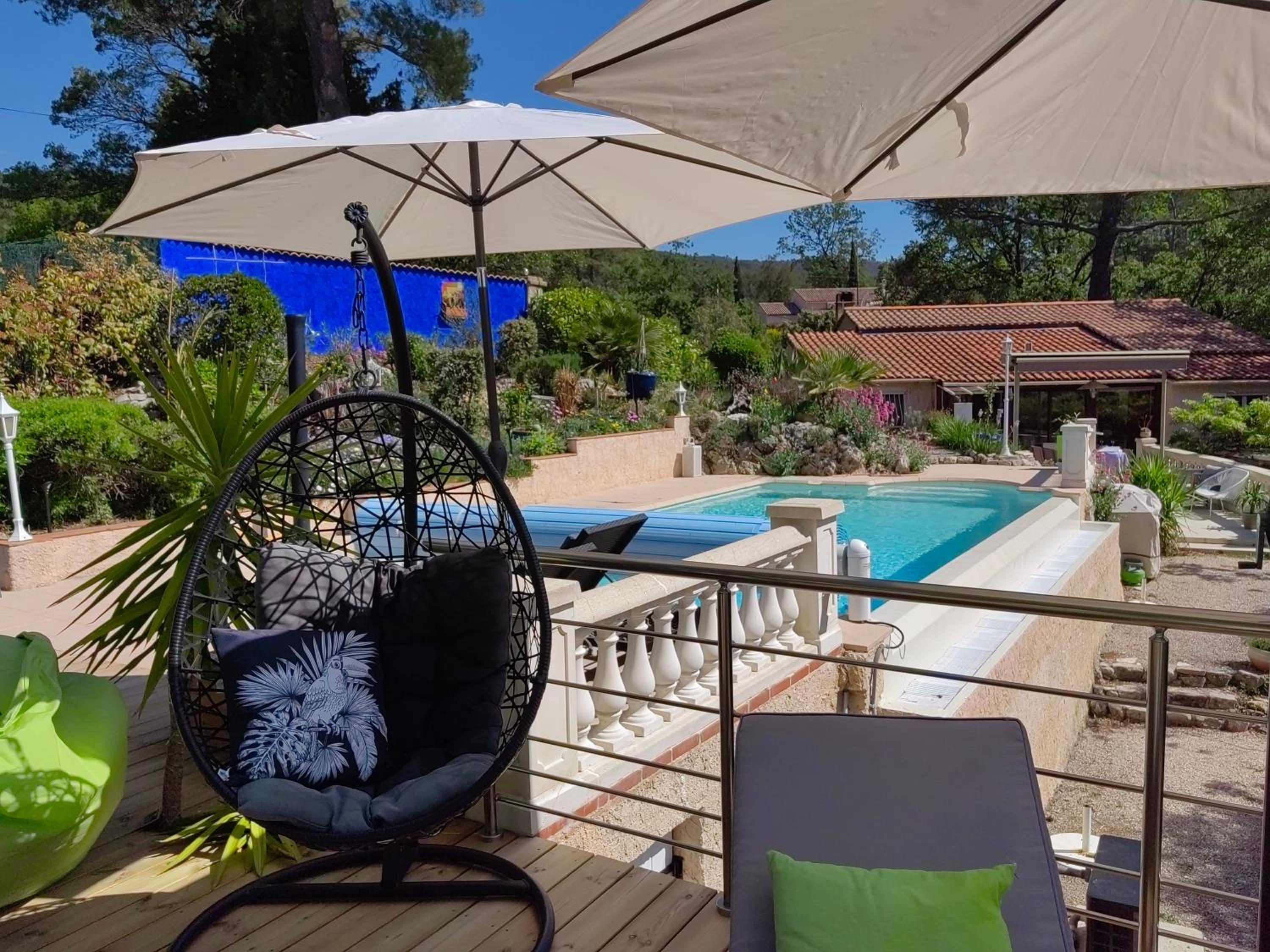 Villa Bayarde view 4