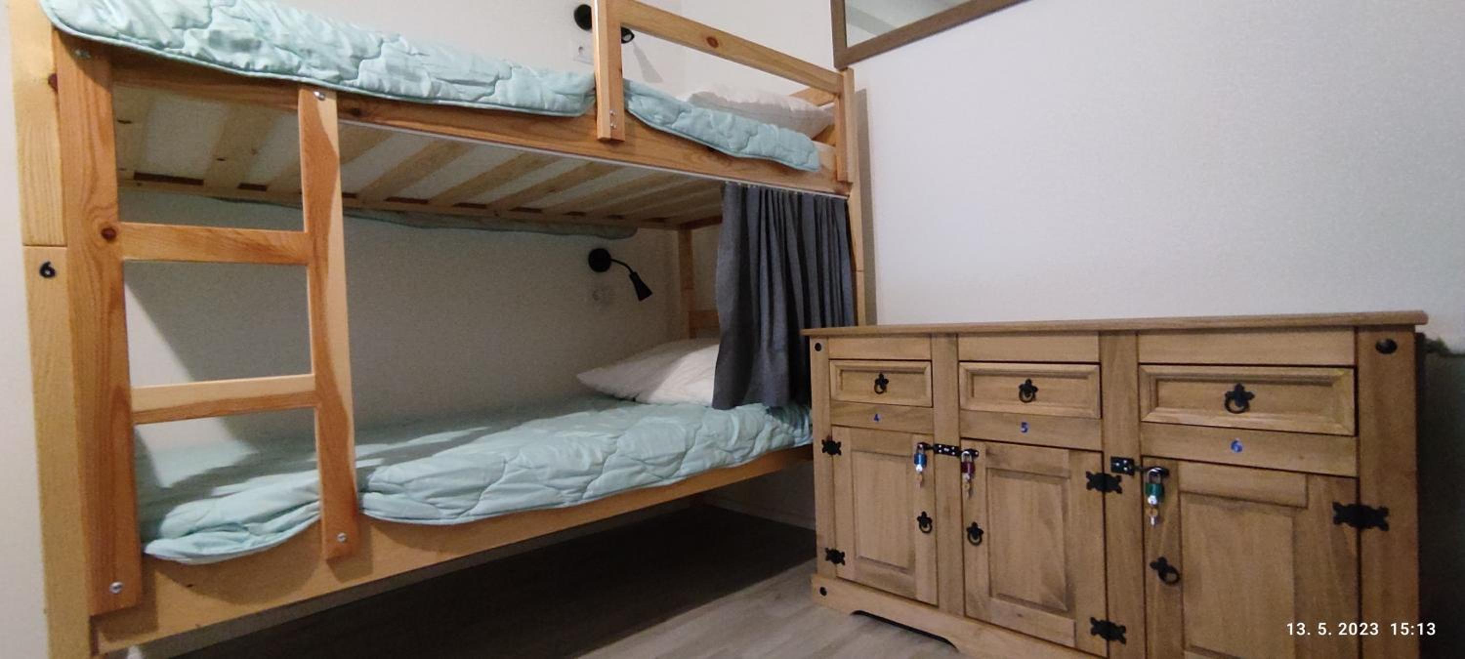 PRENOČIŠČE 9a