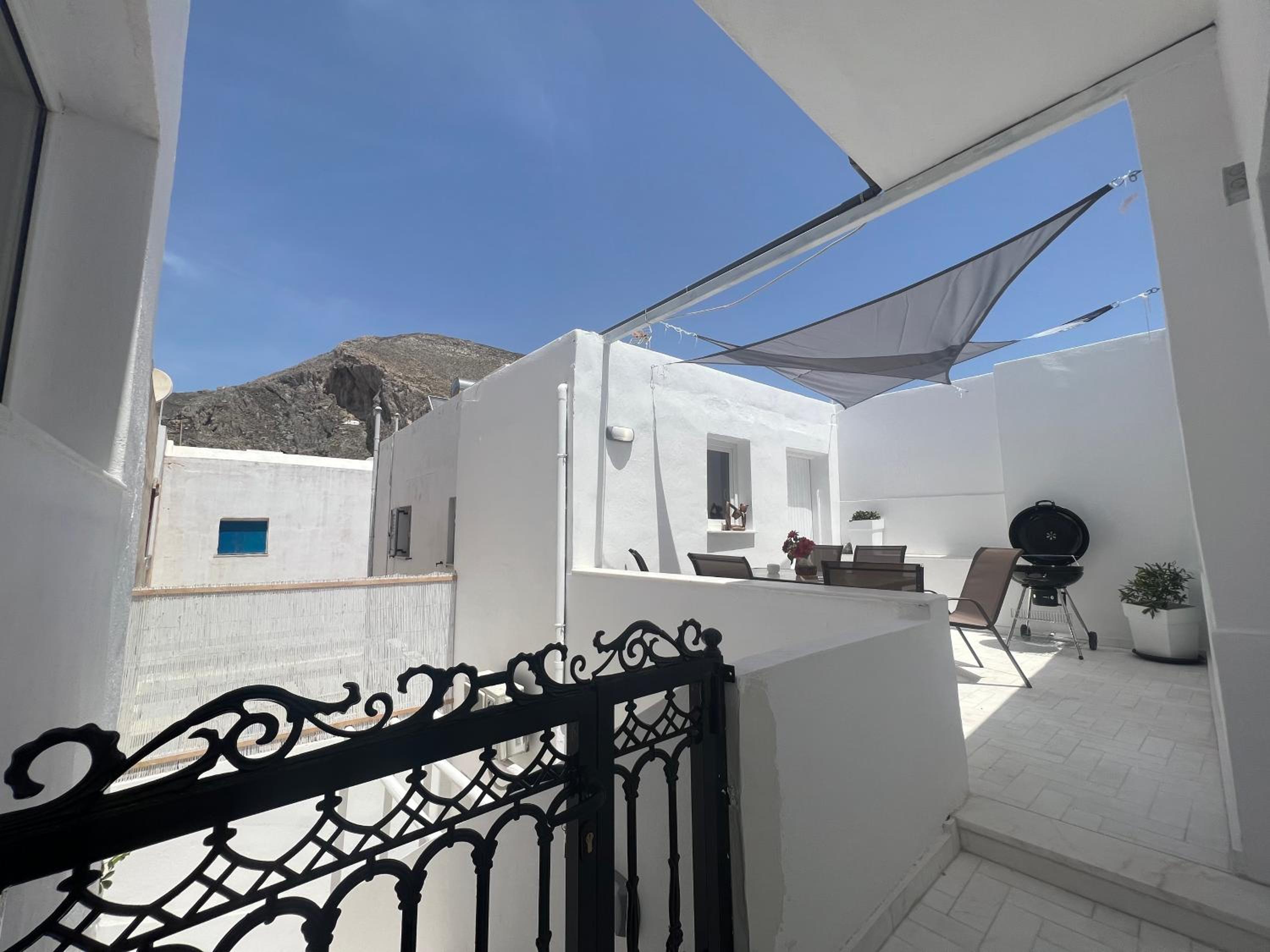 3 Bedroom House included car rental-Heated Jacuzzi photo 3