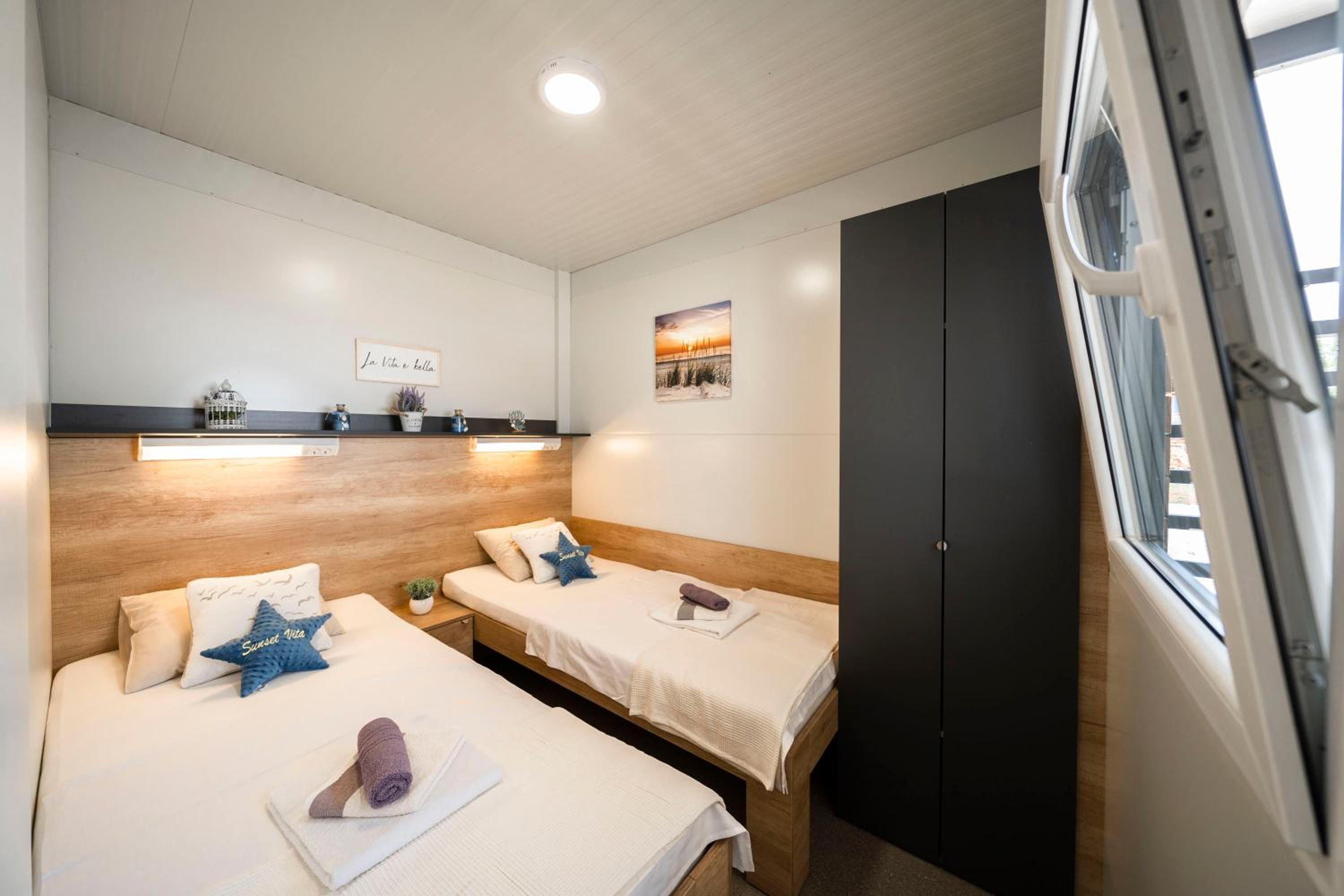 SunsetVita Mobile home