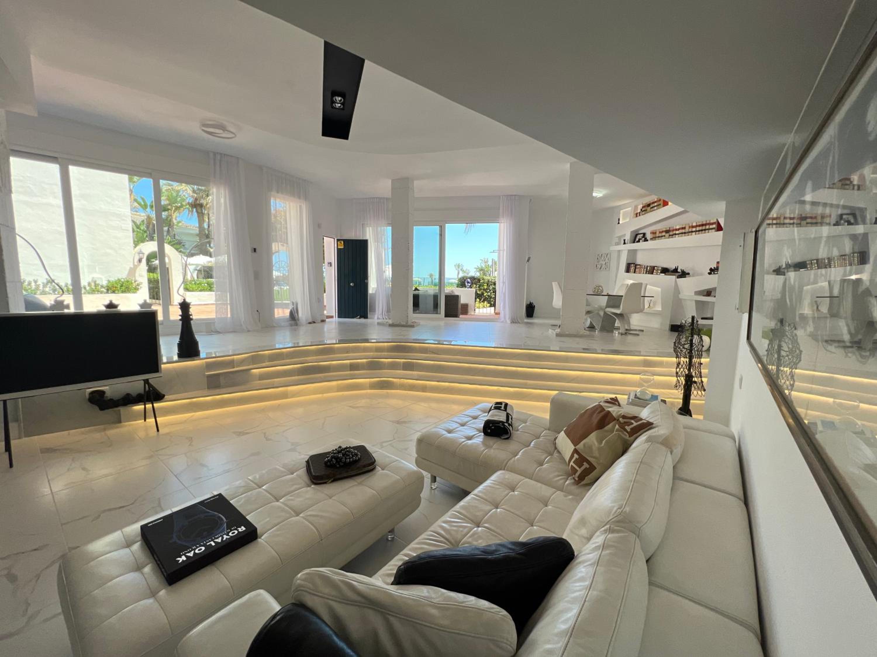 ESPECTACULAR Hogar en la playa MARBELLA
