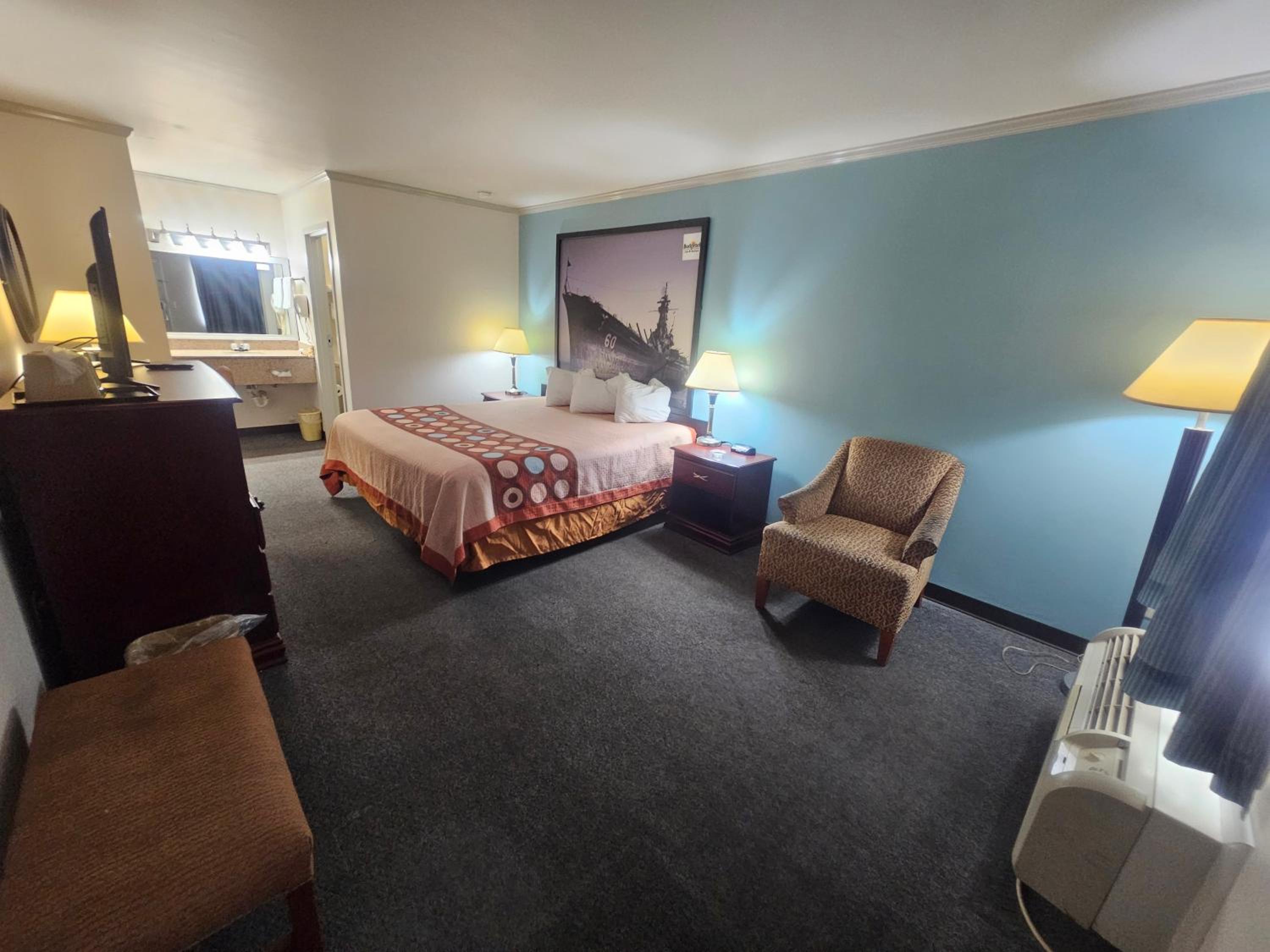 budgetel Inn  Suites - Property Image 9