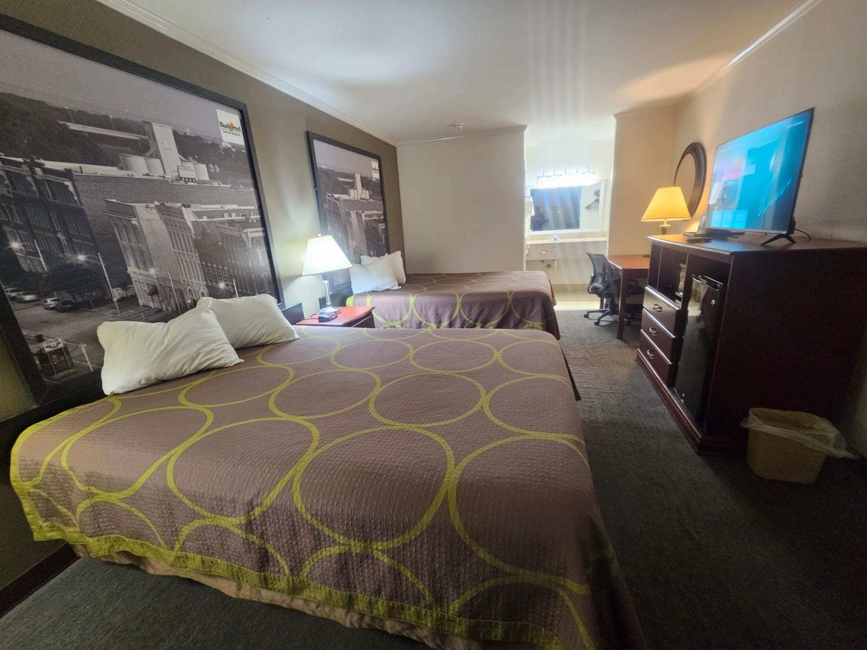 budgetel Inn  Suites - Property Image 19