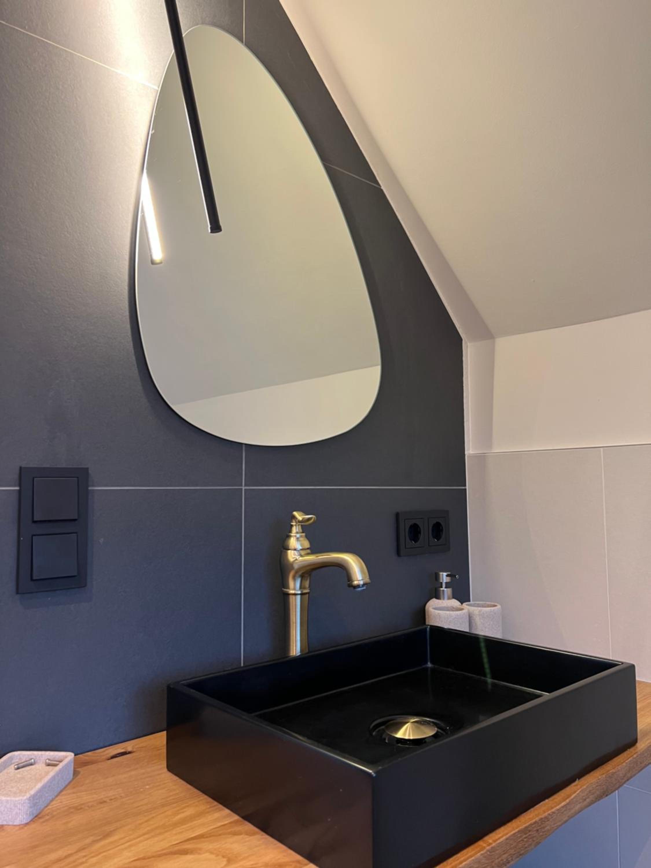 Ferienhaus auf 7 ha Alleinlage - Pool,Whirlpool, Sauna - Das Refugium Südsteiermark