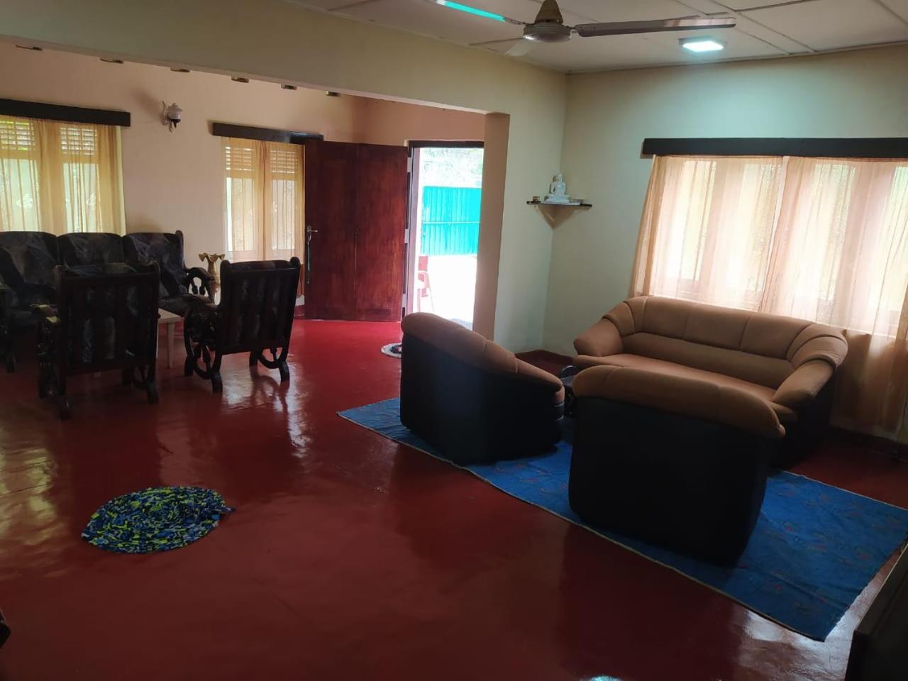 AMBALAMA HOSTEL