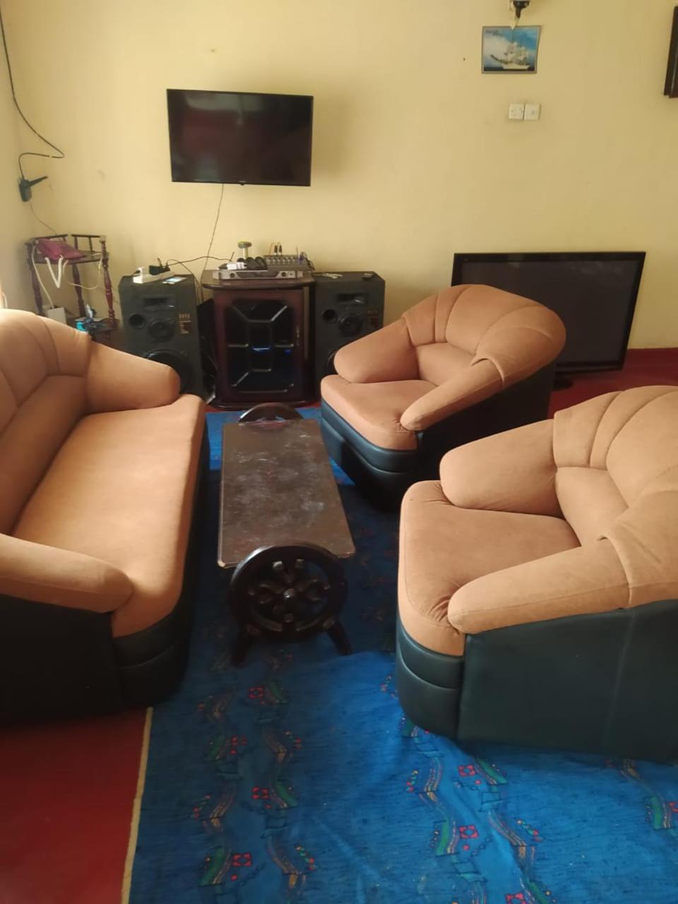 AMBALAMA HOSTEL