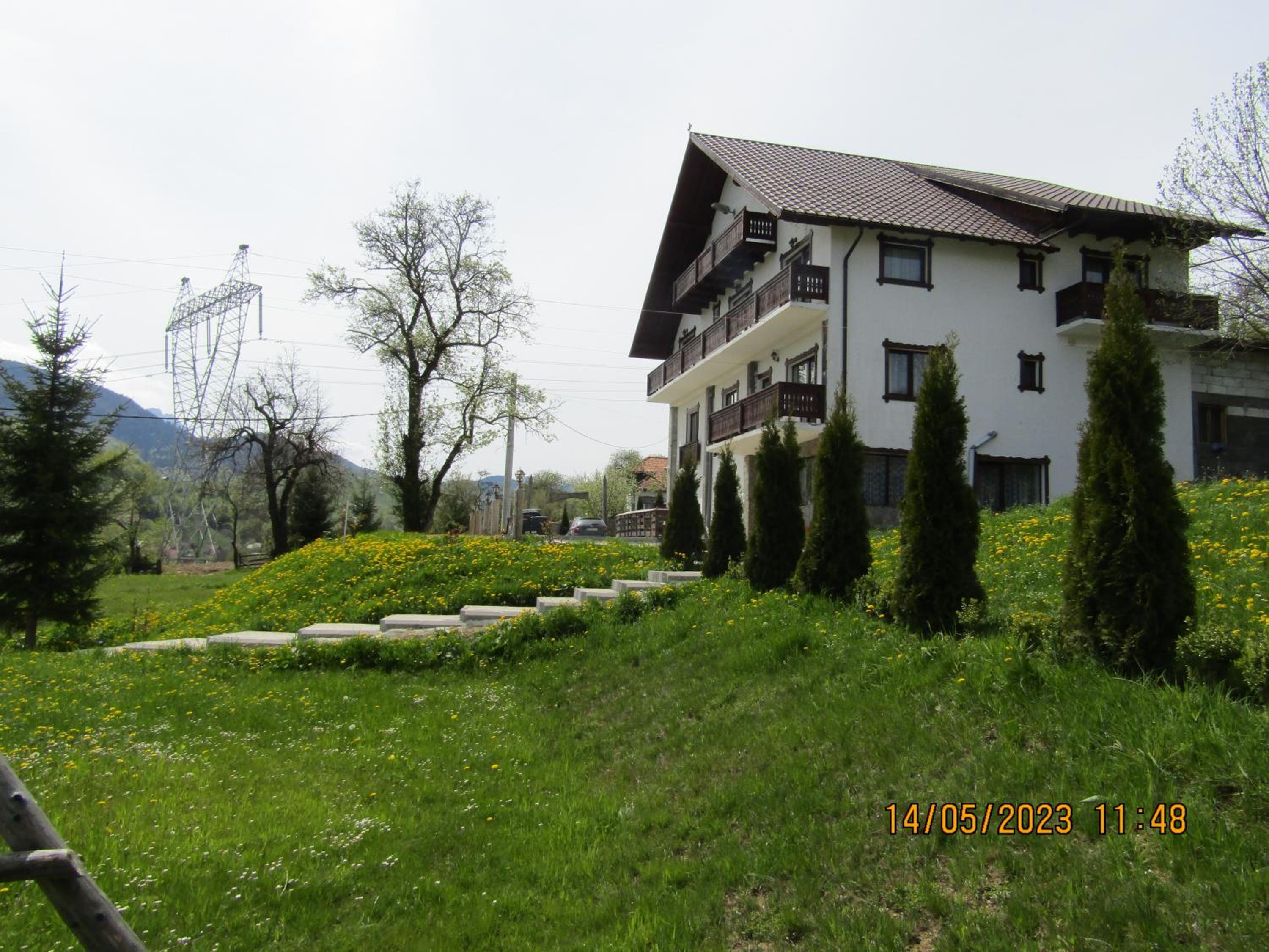 Photo 34