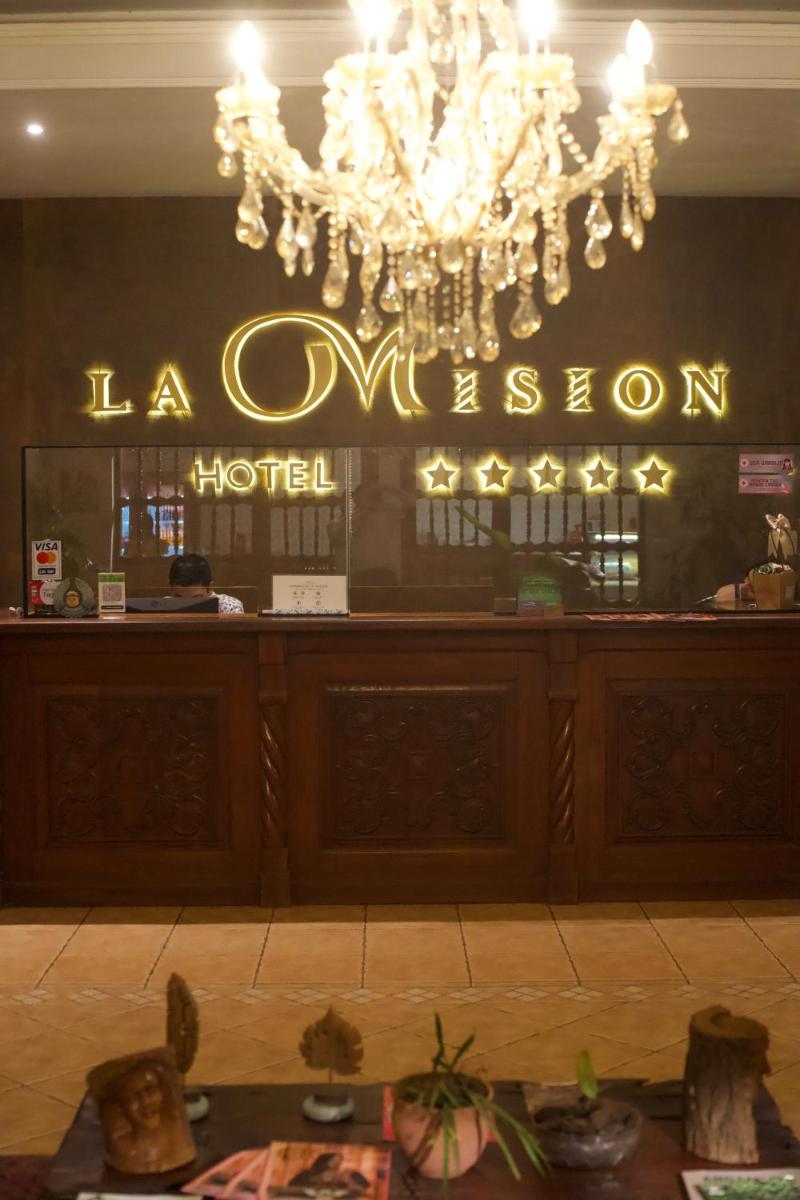 hotel reception