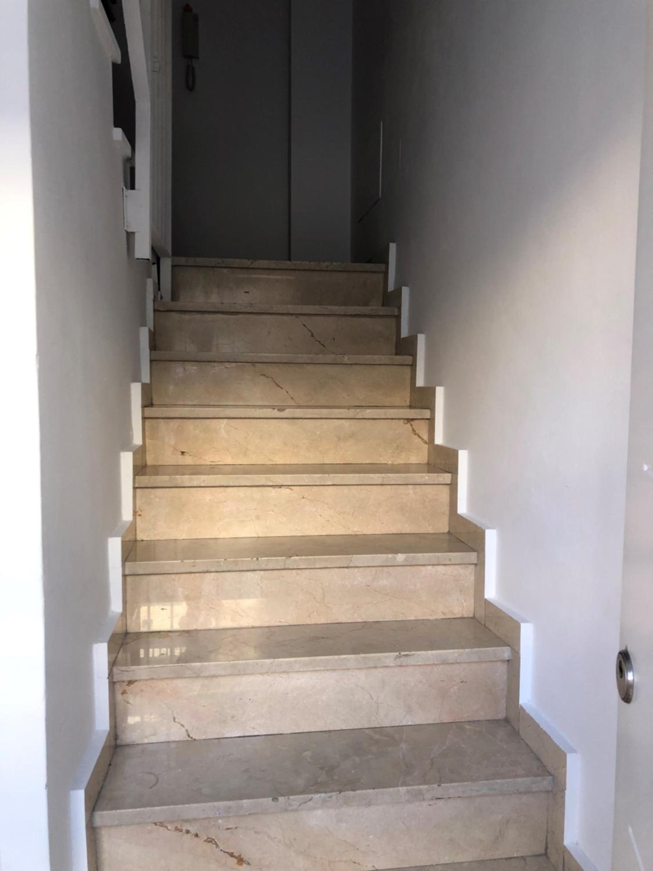 Loft 3 Nuevo,tercera planta sin ascensor,pequeño y coqueto,wifi y aire acondicionado view 4