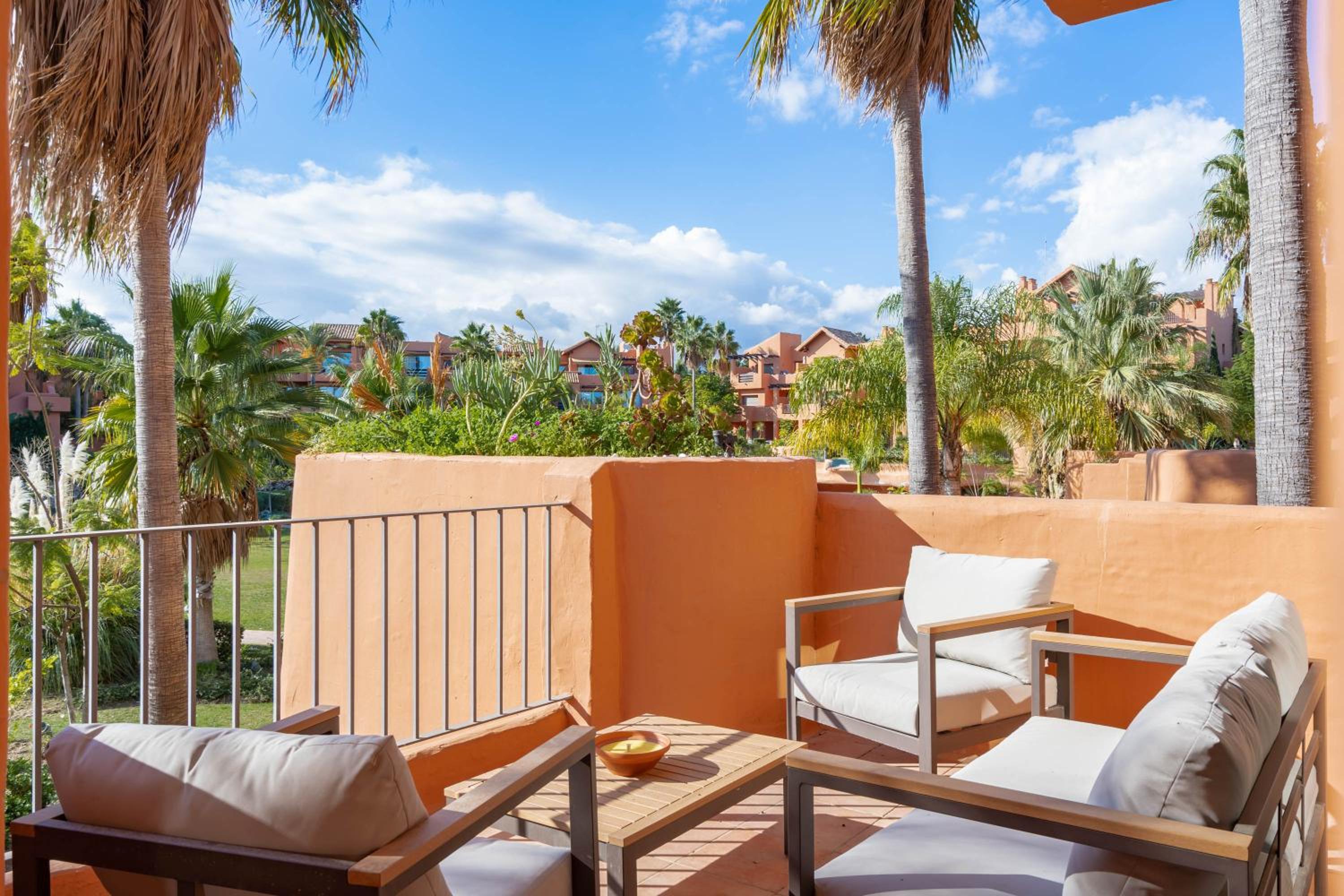 Tropical Apartment between Marbella and Estepona