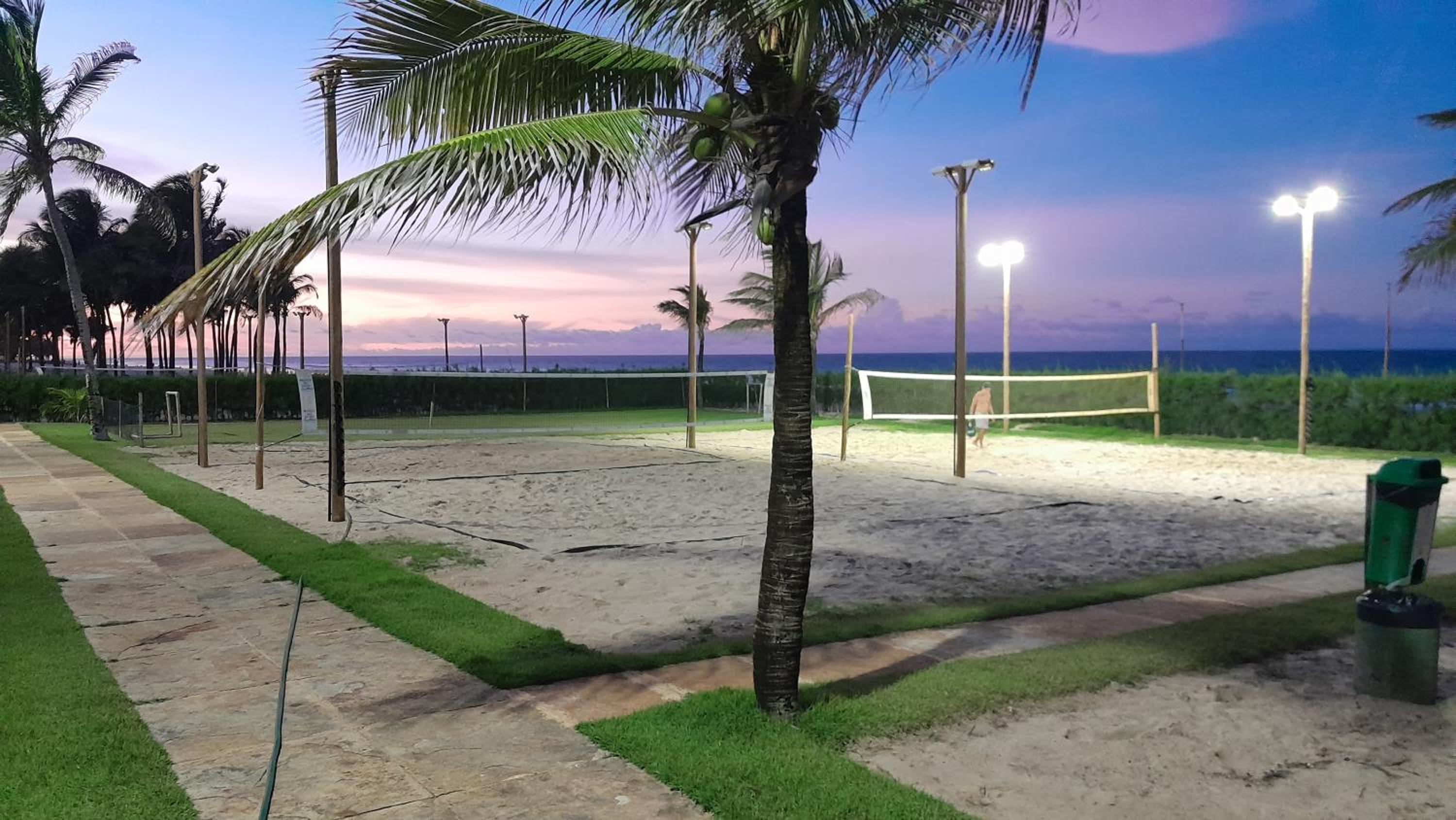 Paraíso das Dunas - Apartamento à beira mar com jacuzzi - Próximo ao Beach Park