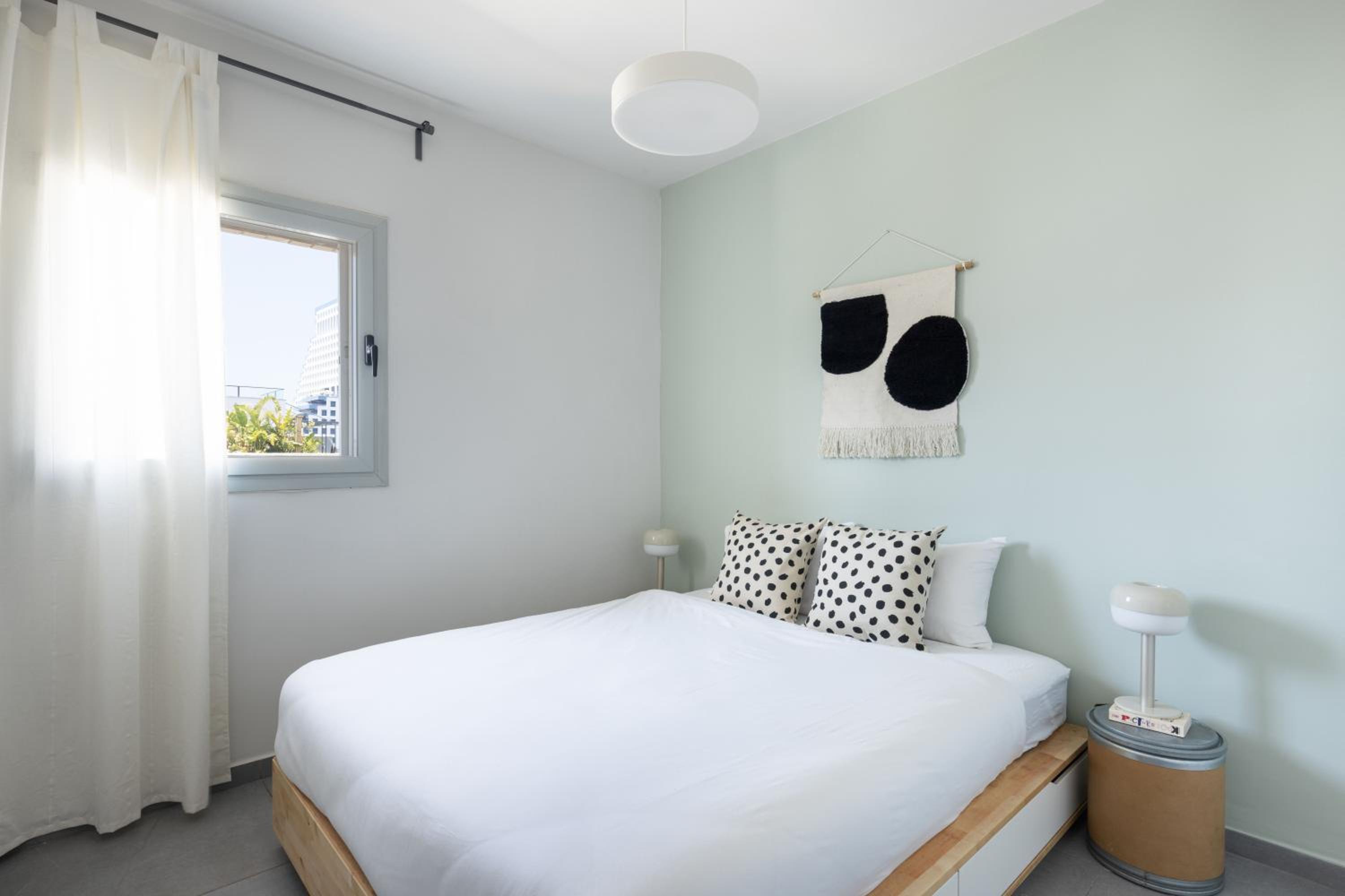 Bauhaus Boutique by TLV2RENT