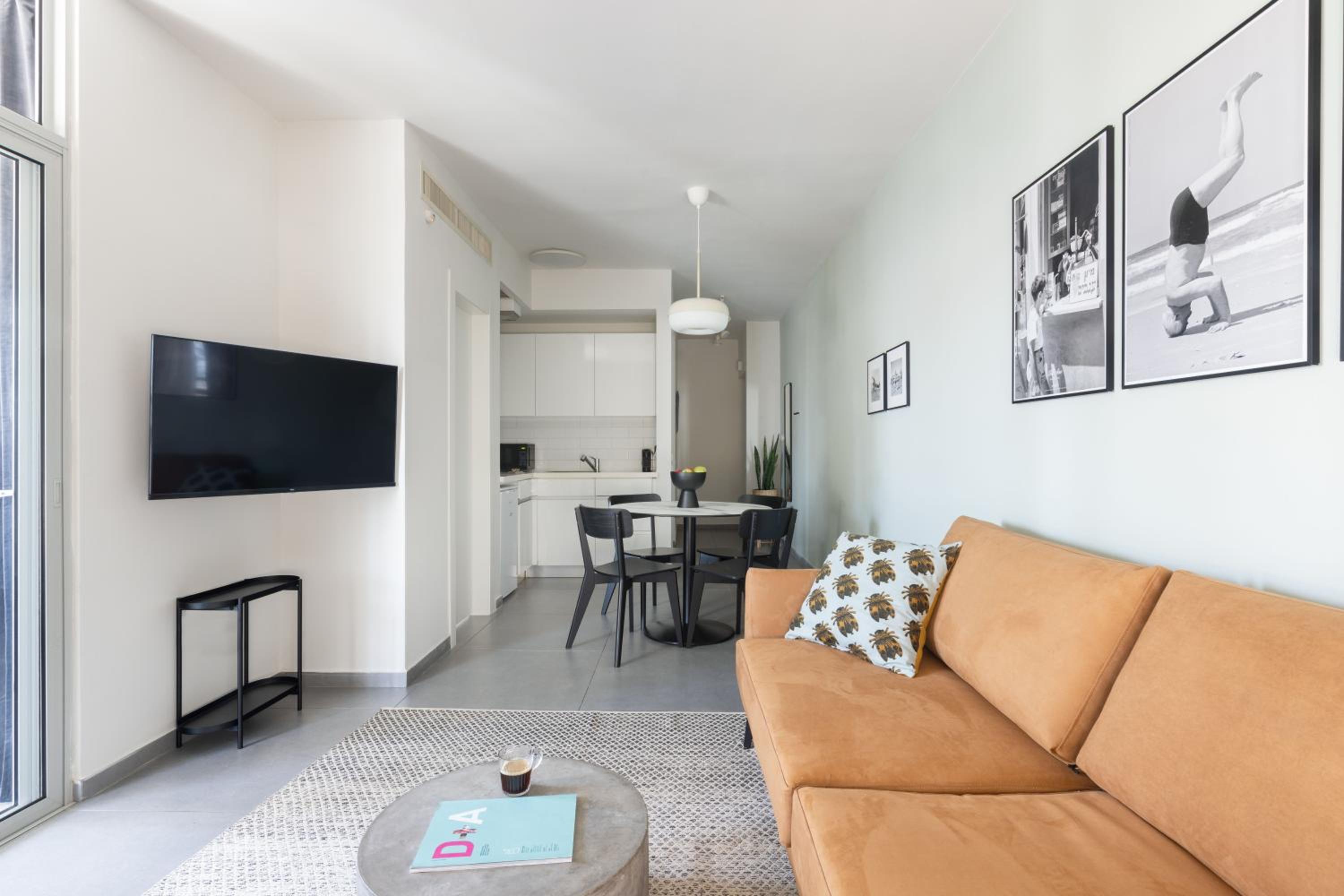 Bauhaus Boutique by TLV2RENT
